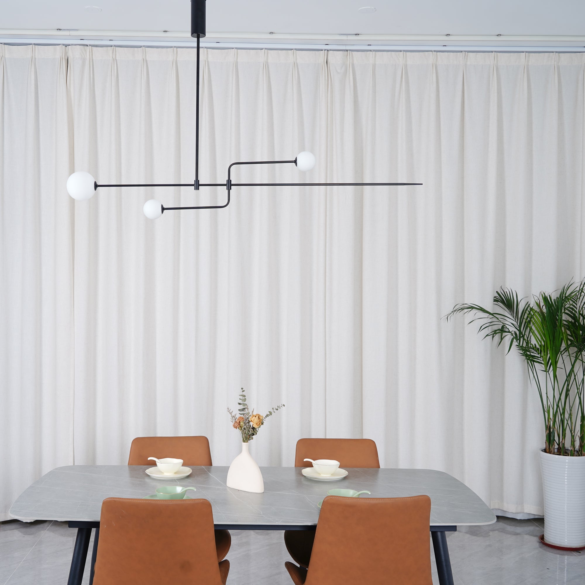 Allenia Minimalist Chandelier