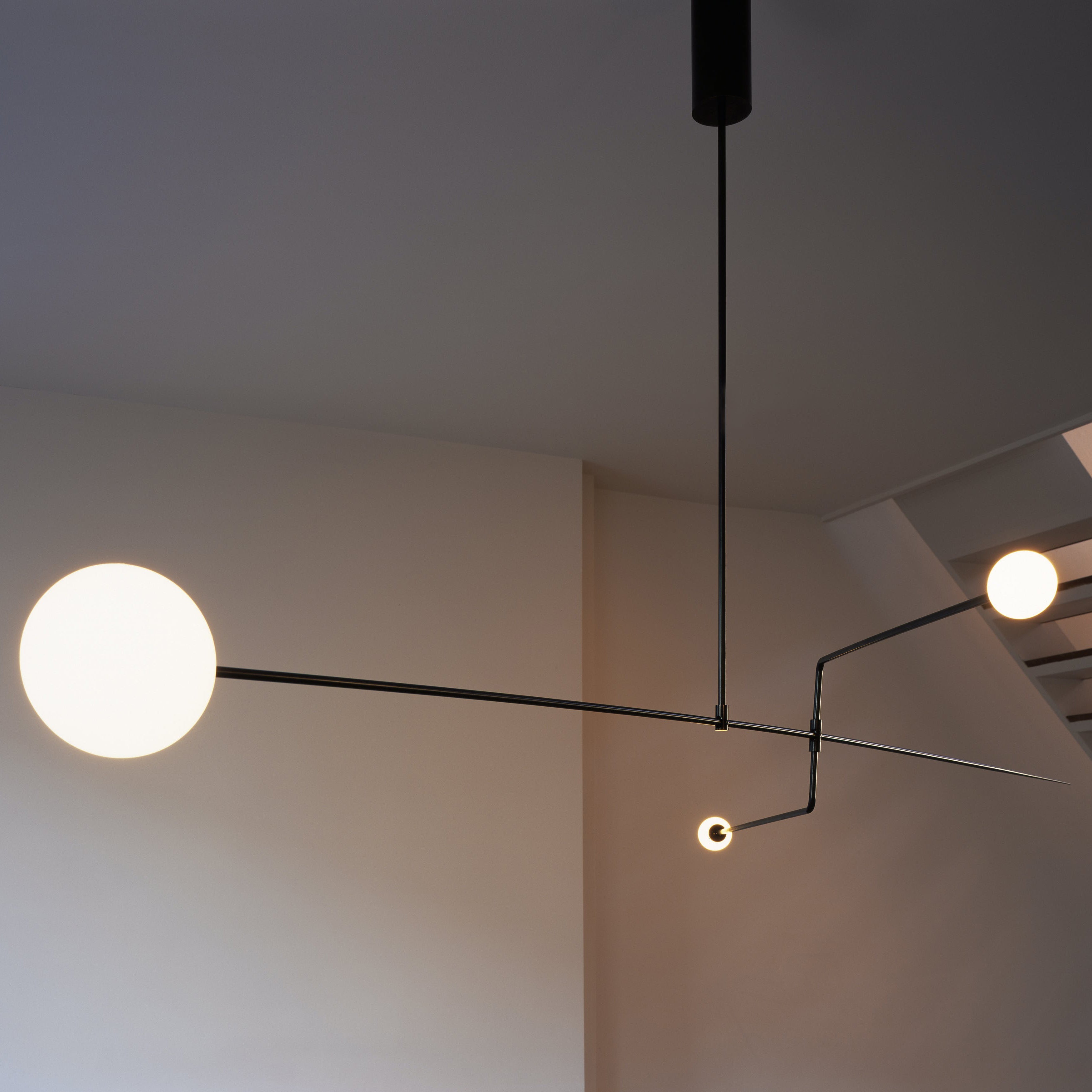 Allenia Minimalist Chandelier