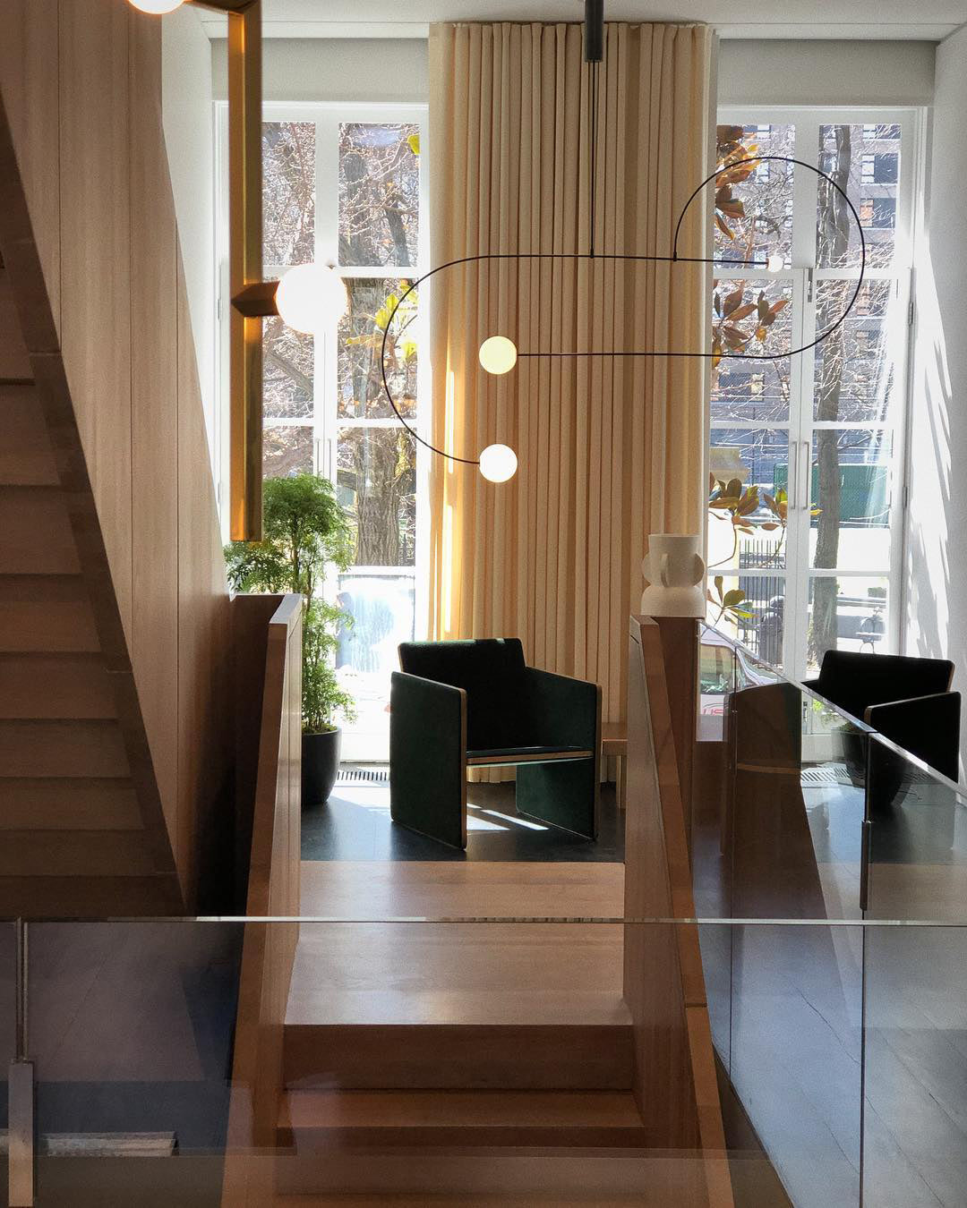 Allenia Minimalist Chandelier