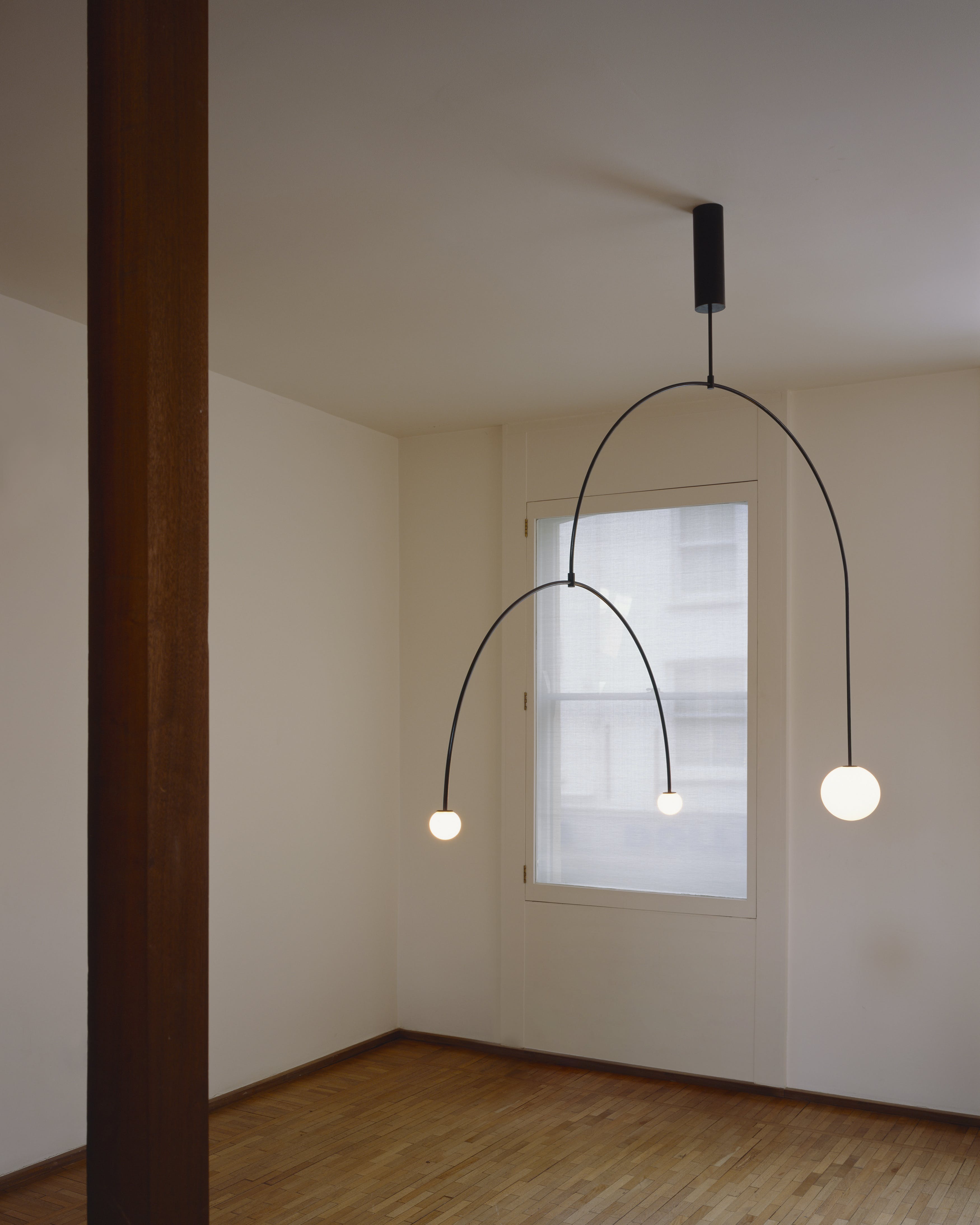 Allenia Minimalist Chandelier