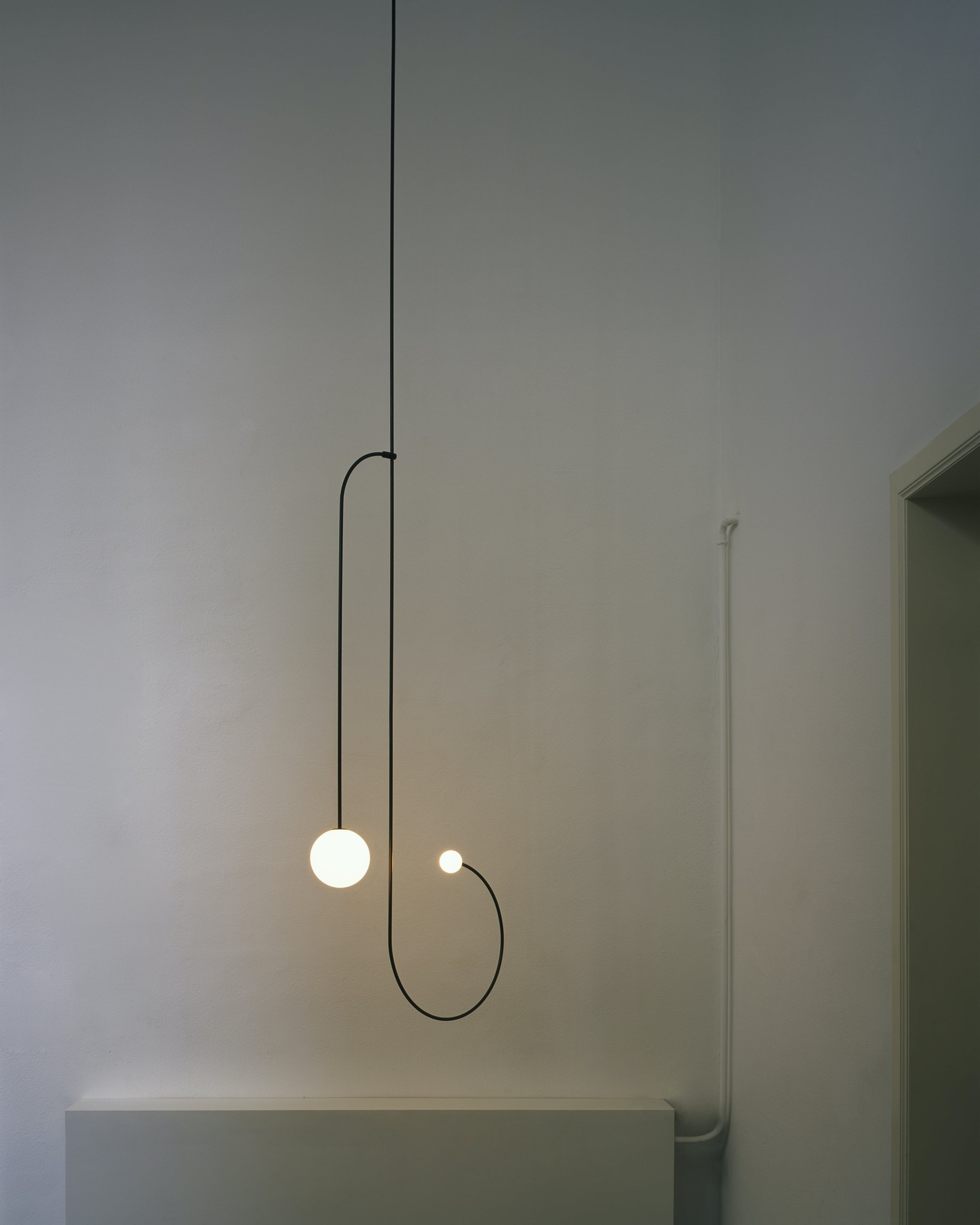 Allenia Minimalist Chandelier