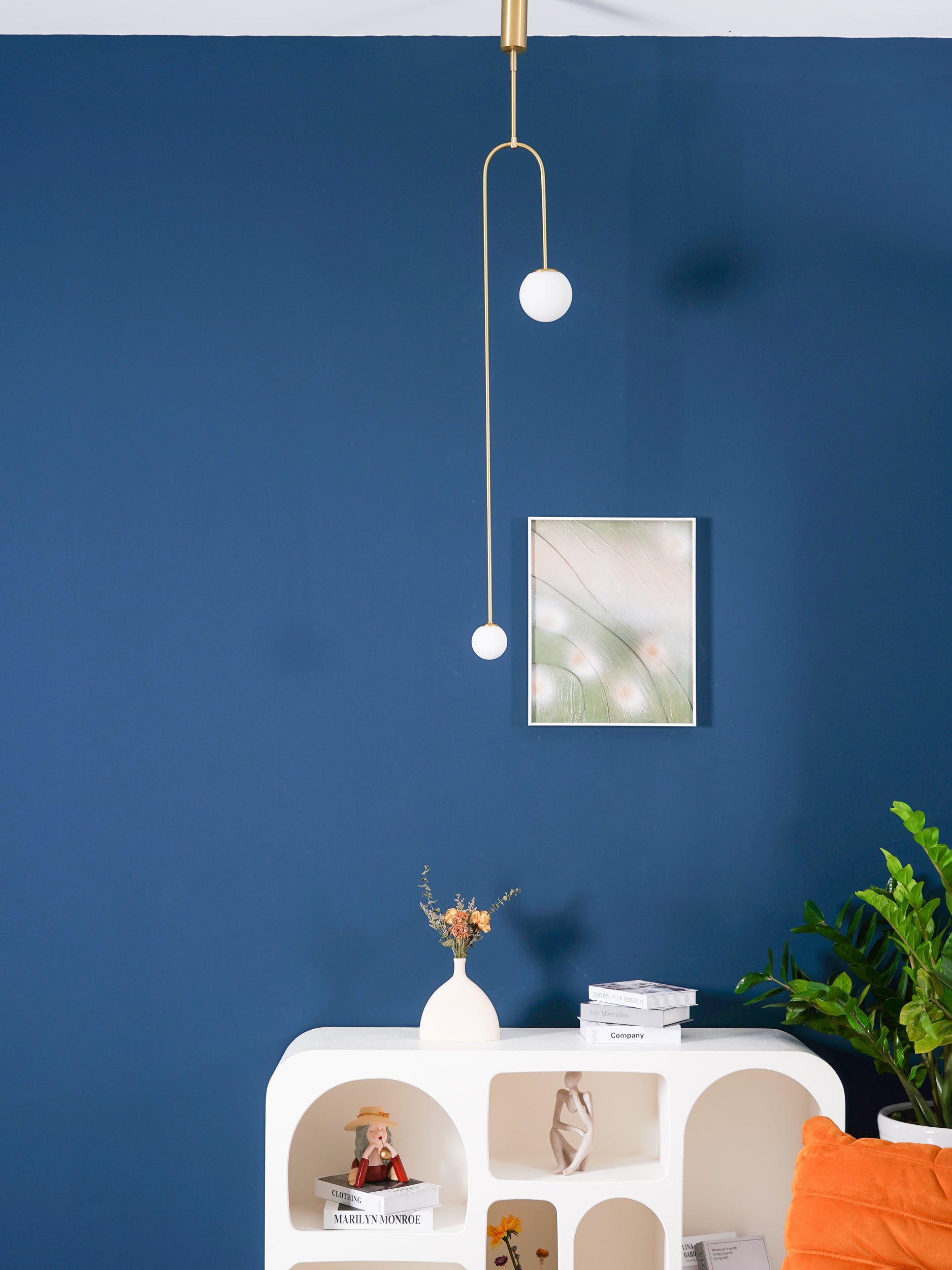 Allenia Minimalist Chandelier