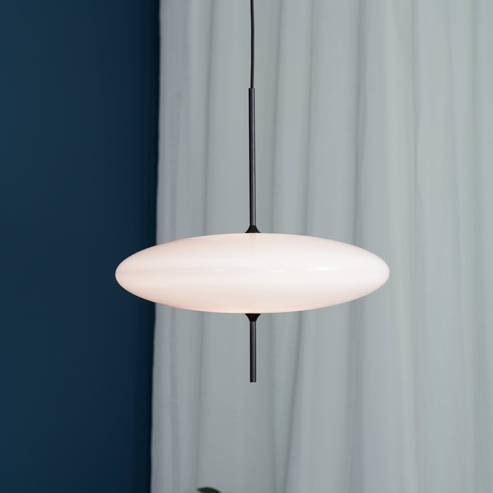 Barizis Disc Pendant Light