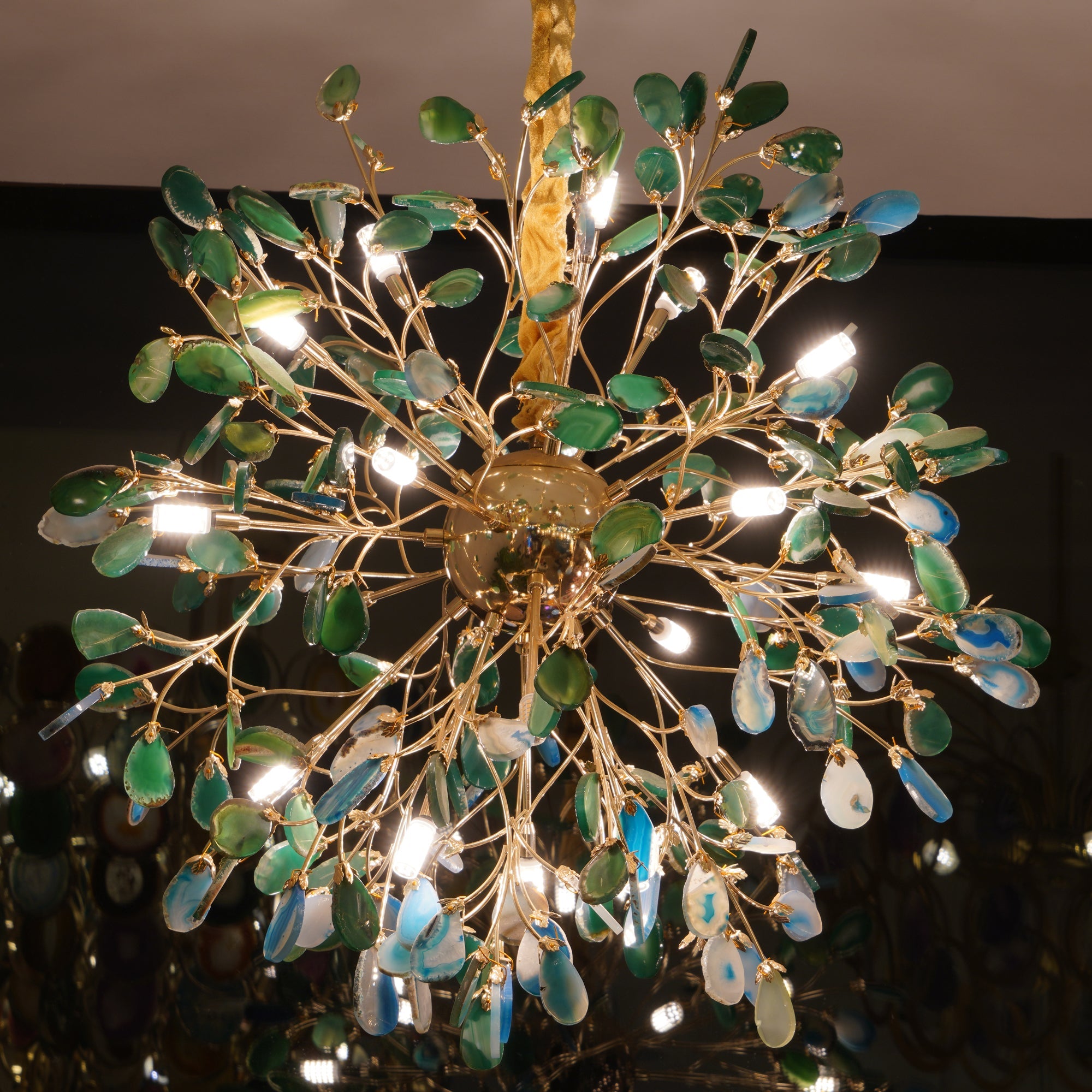 Alvonava Modern Chandelier