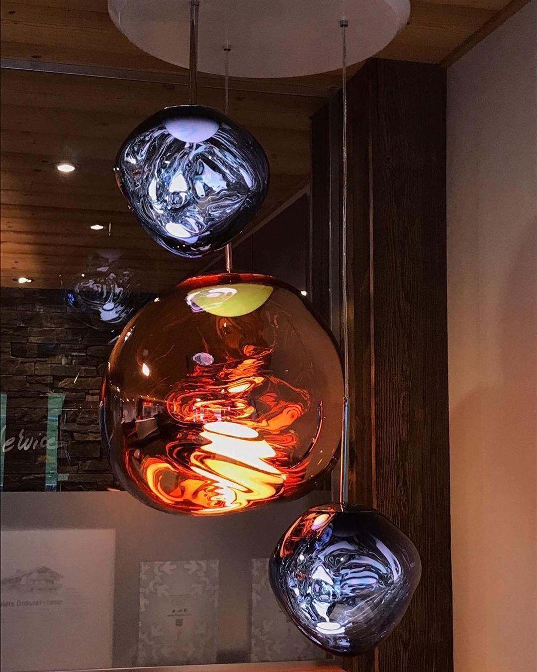Allorvian Sculptural Pendant Light