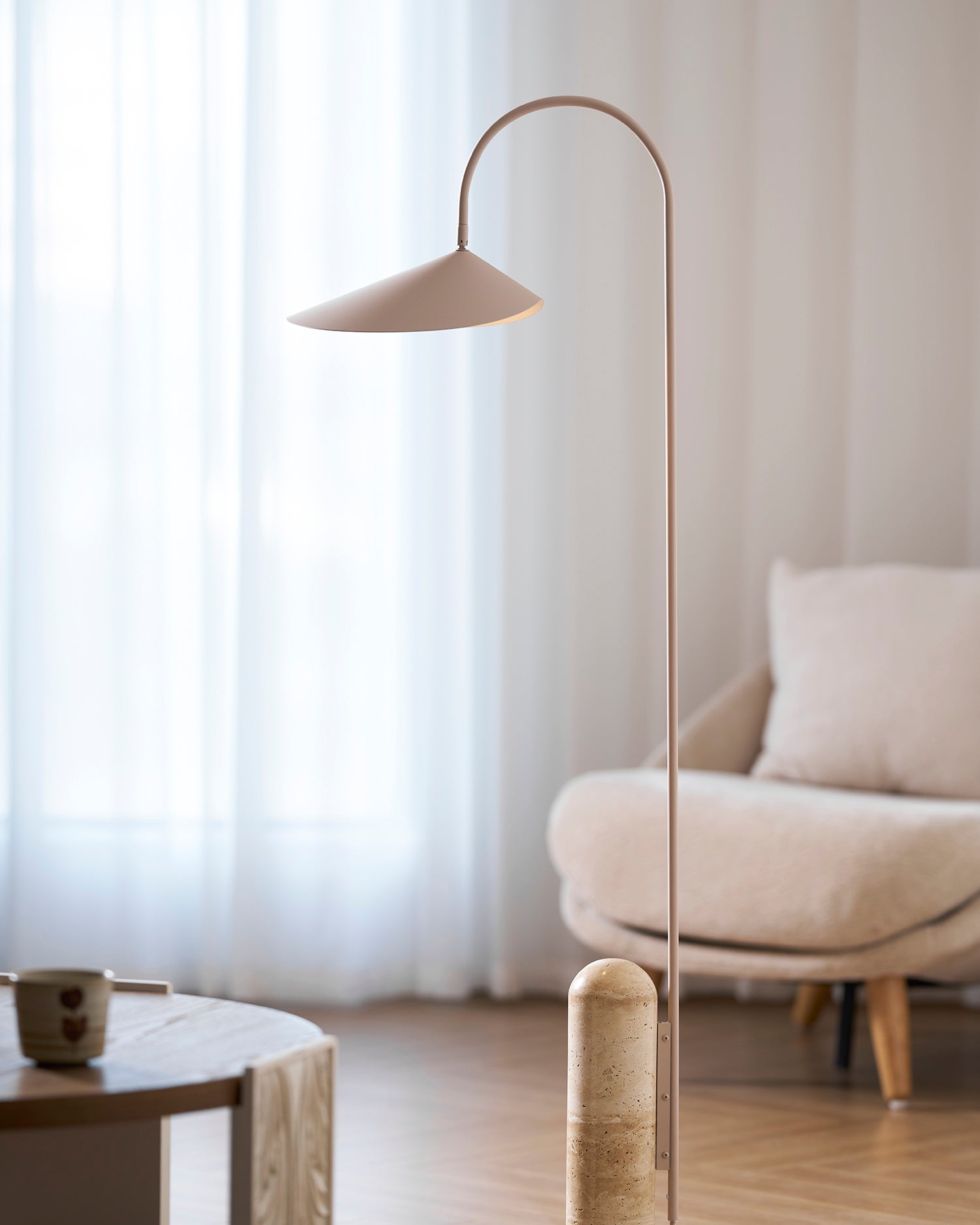 Beevira Arc Floor Lamp