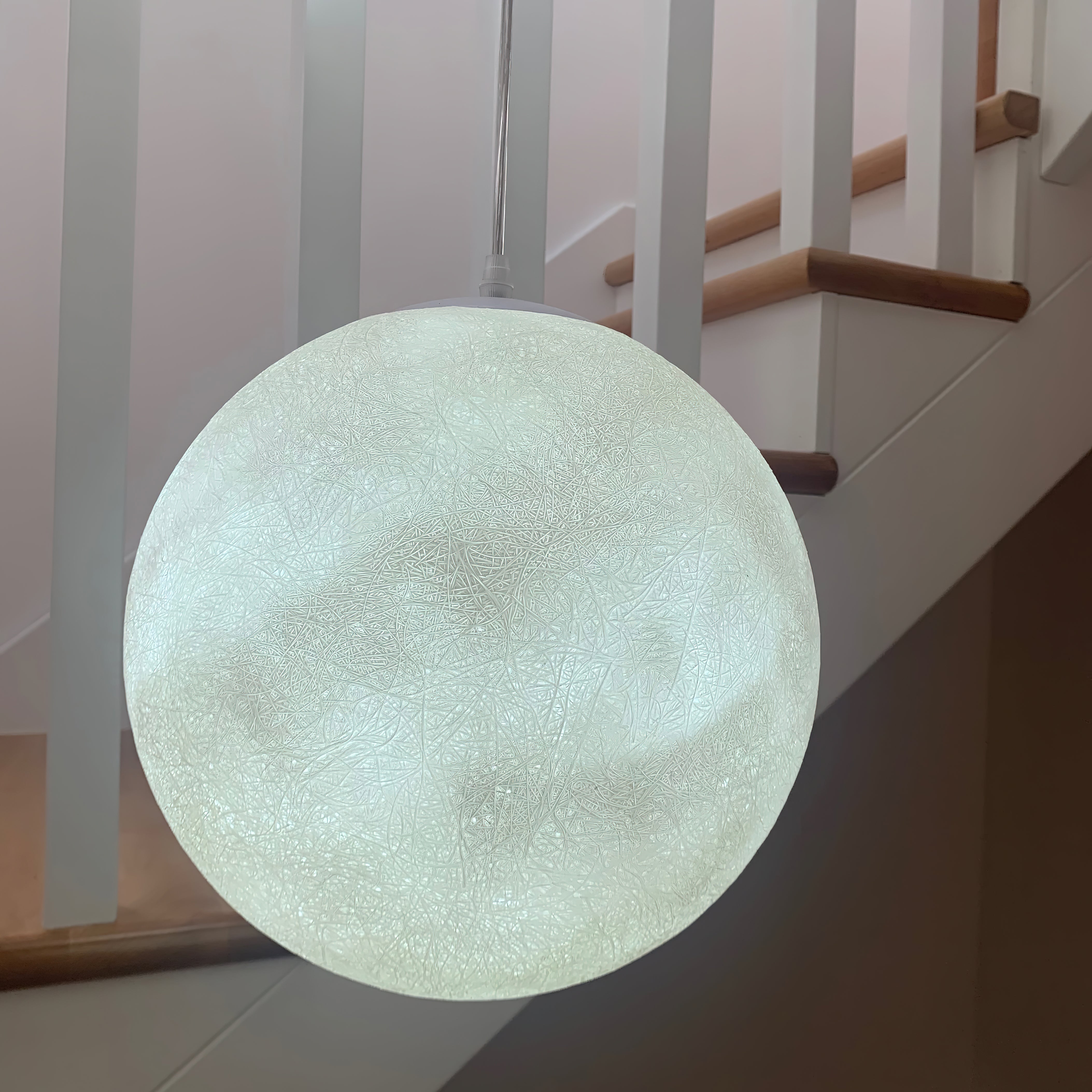 Hubelora Globe Pendant Light