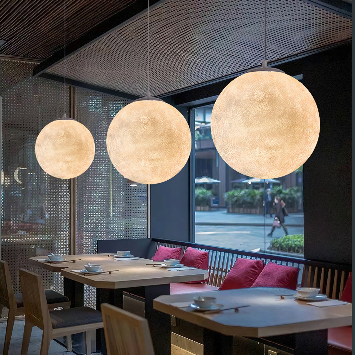 Hubelora Globe Pendant Light