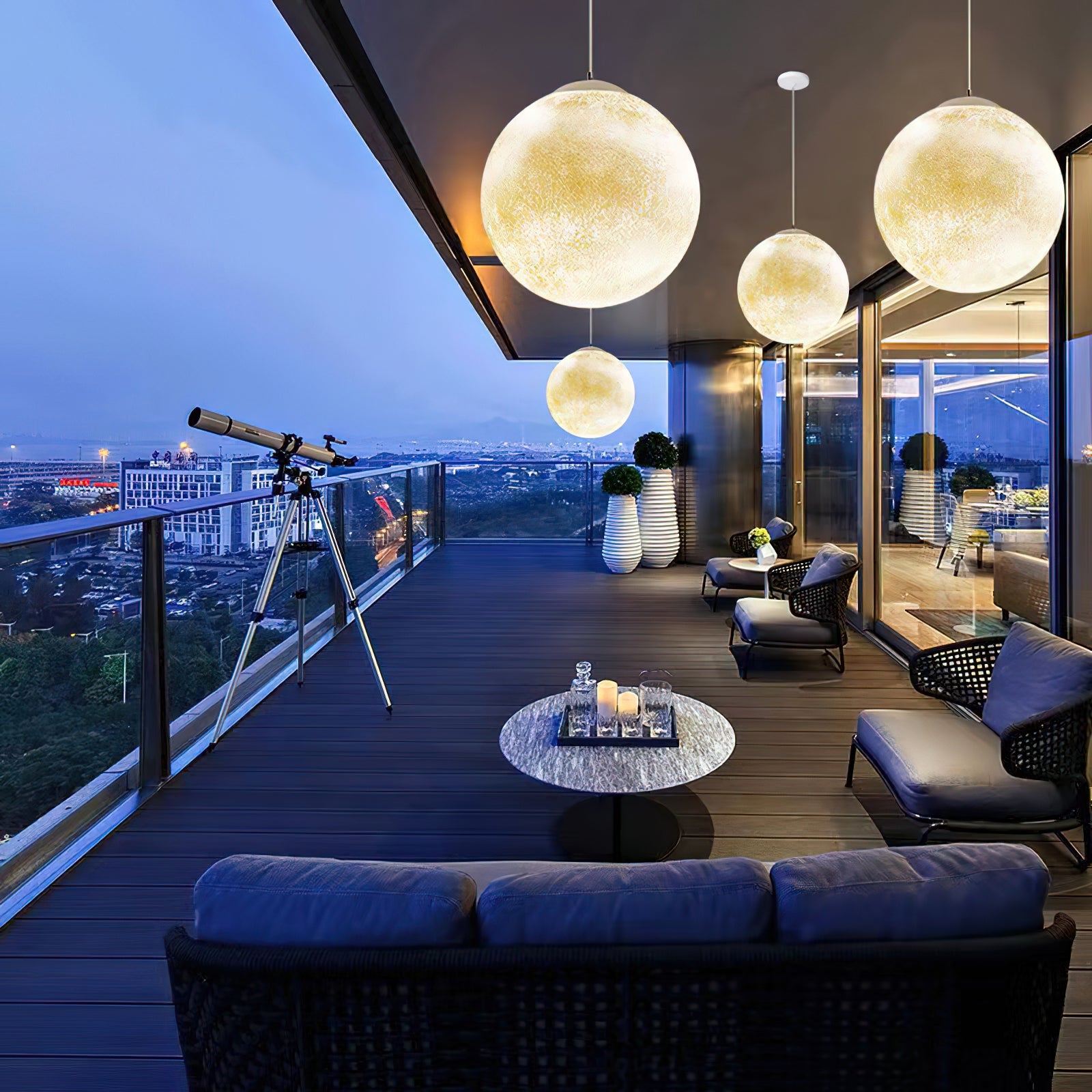 Hubelora Globe Pendant Light