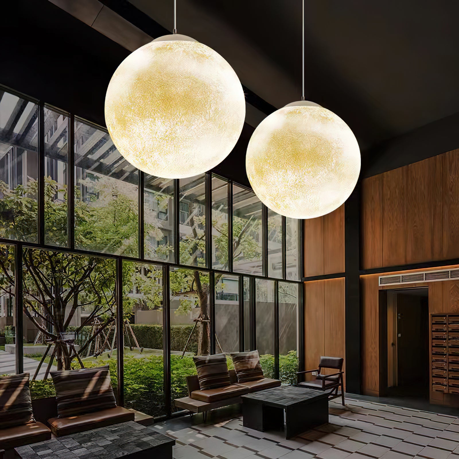 Hubelora Globe Pendant Light