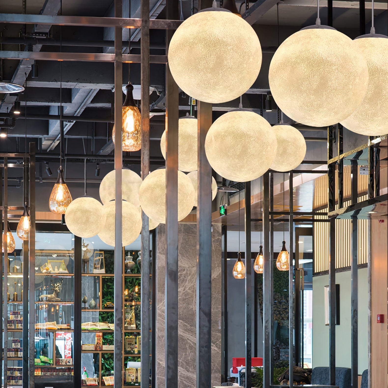 Hubelora Globe Pendant Light