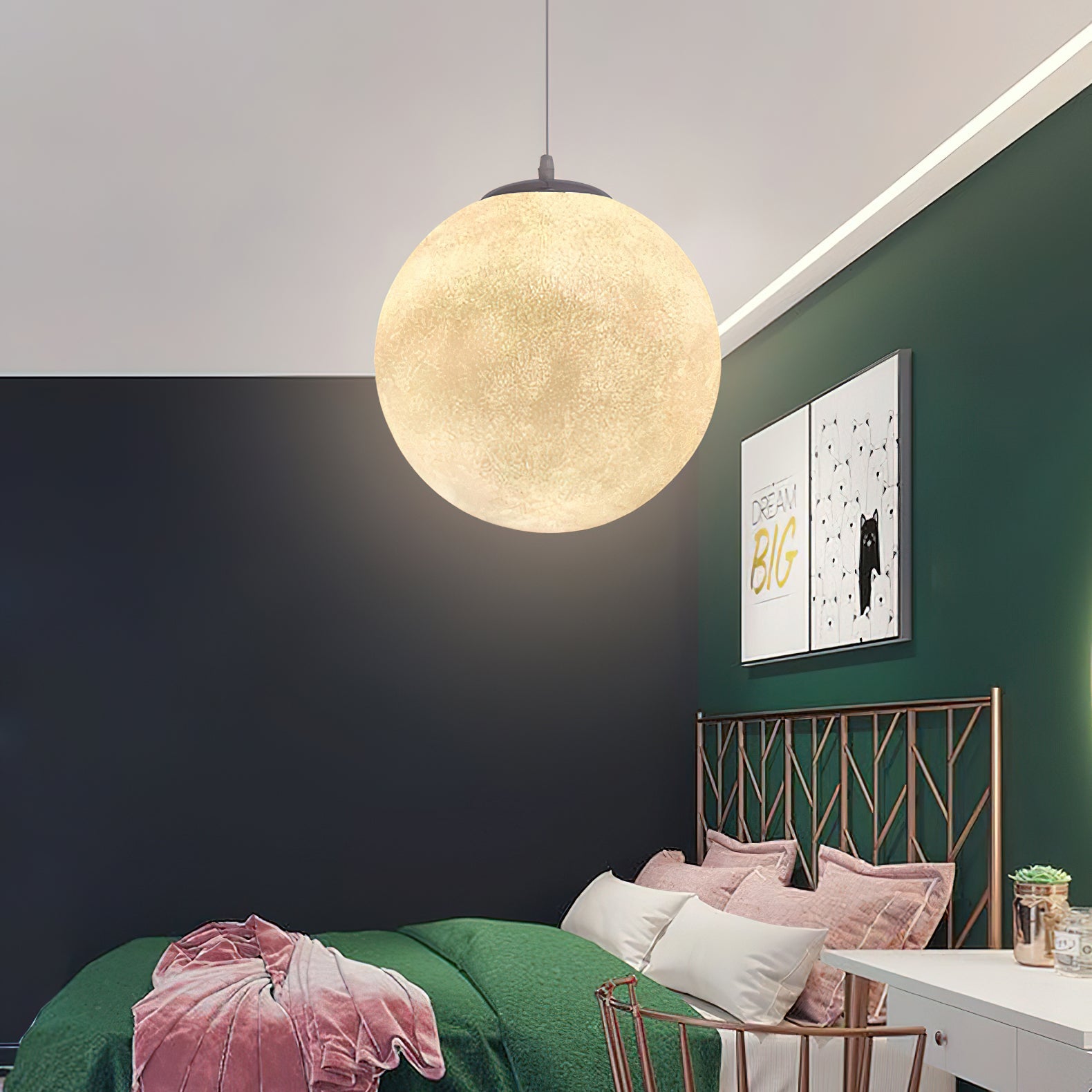 Hubelora Globe Pendant Light