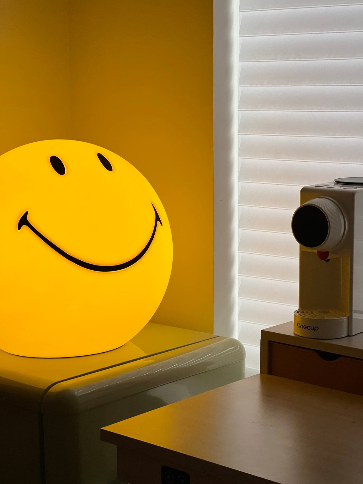 Smiley Table Lamp – detail 16