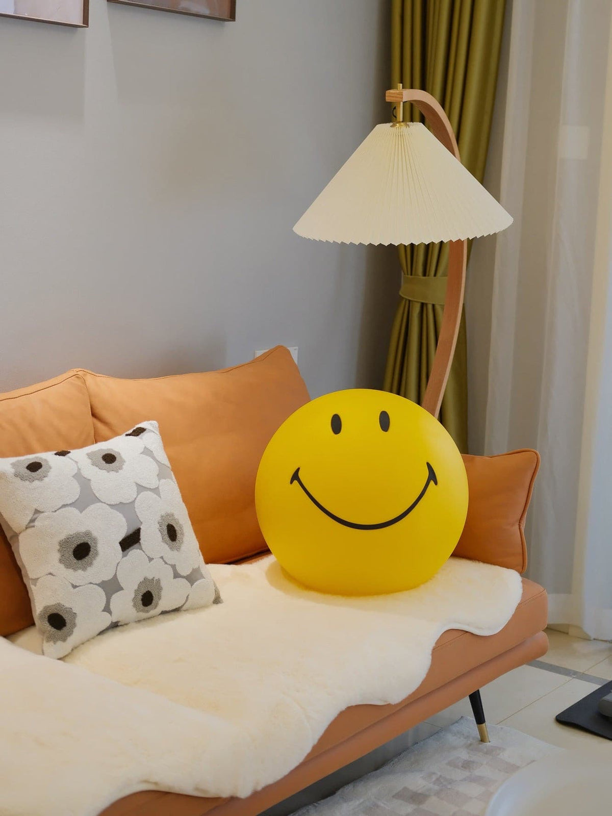 Filan Table Lamp