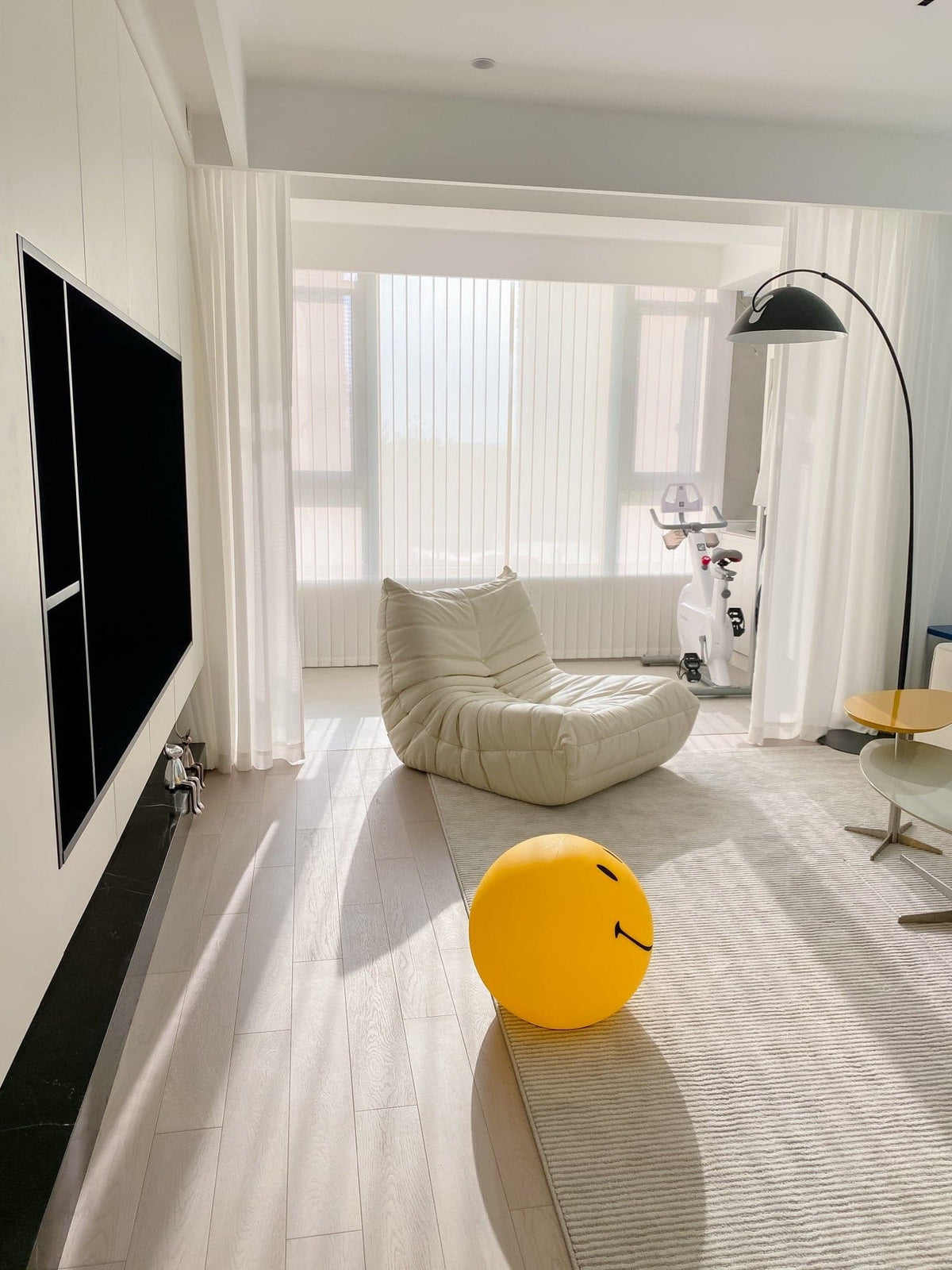 Filan Table Lamp