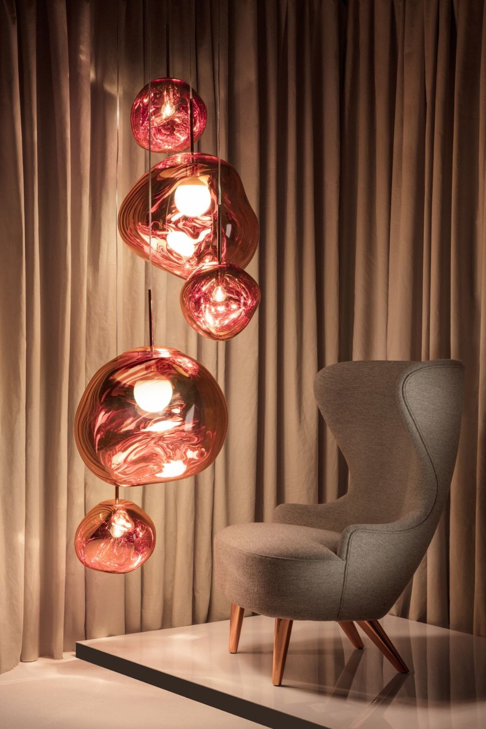 Allorvian Sculptural Pendant Light