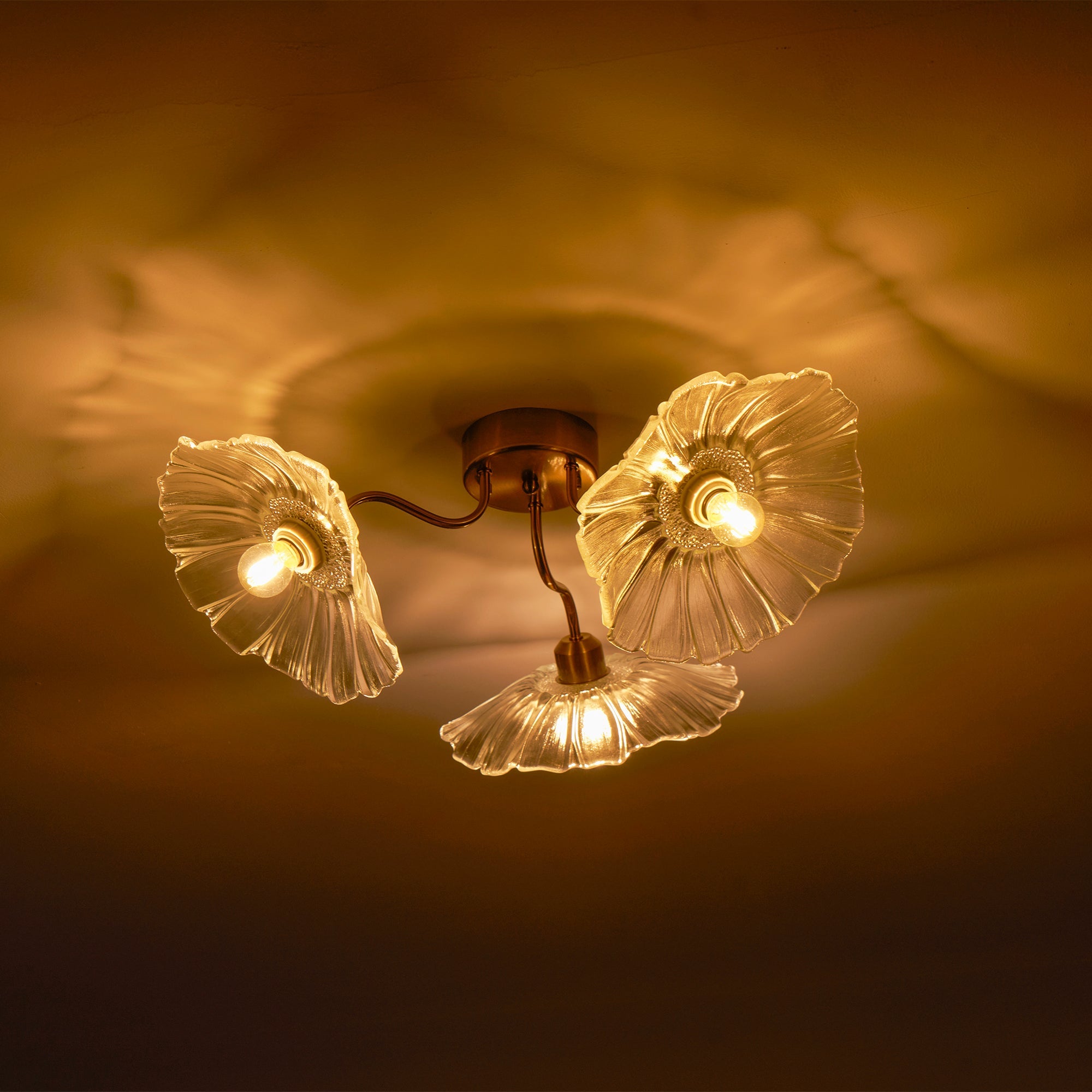 Leirova Lotus Leaf Ceiling Light