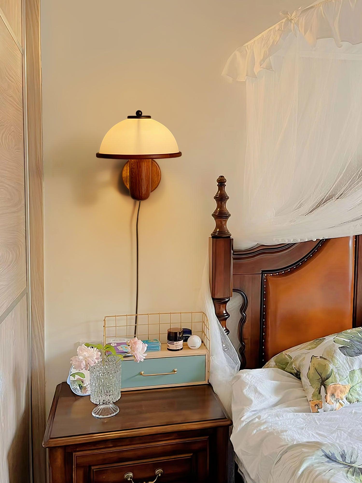 Dovo Mushroom Wall Light