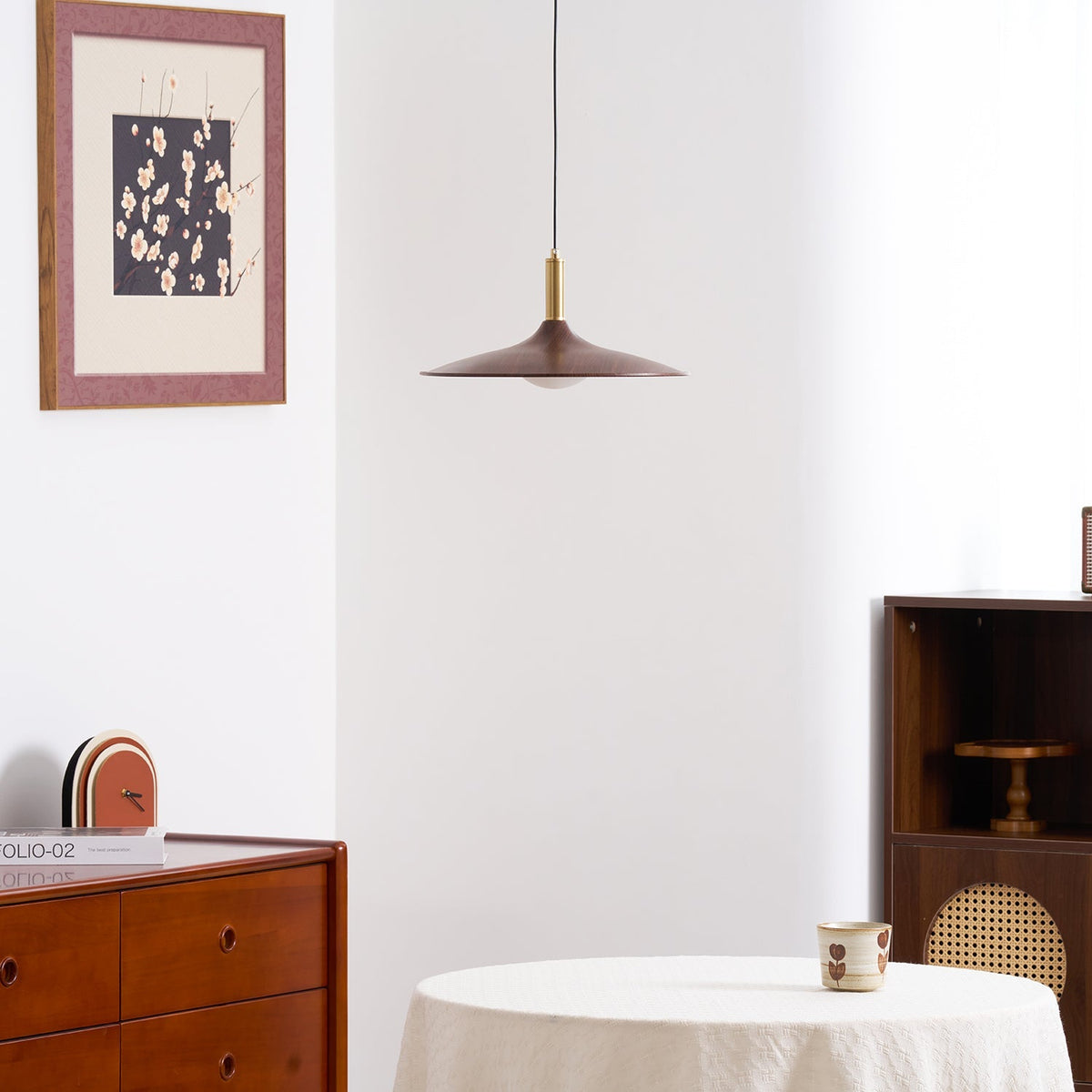 Oravor Articulated Pendant Light
