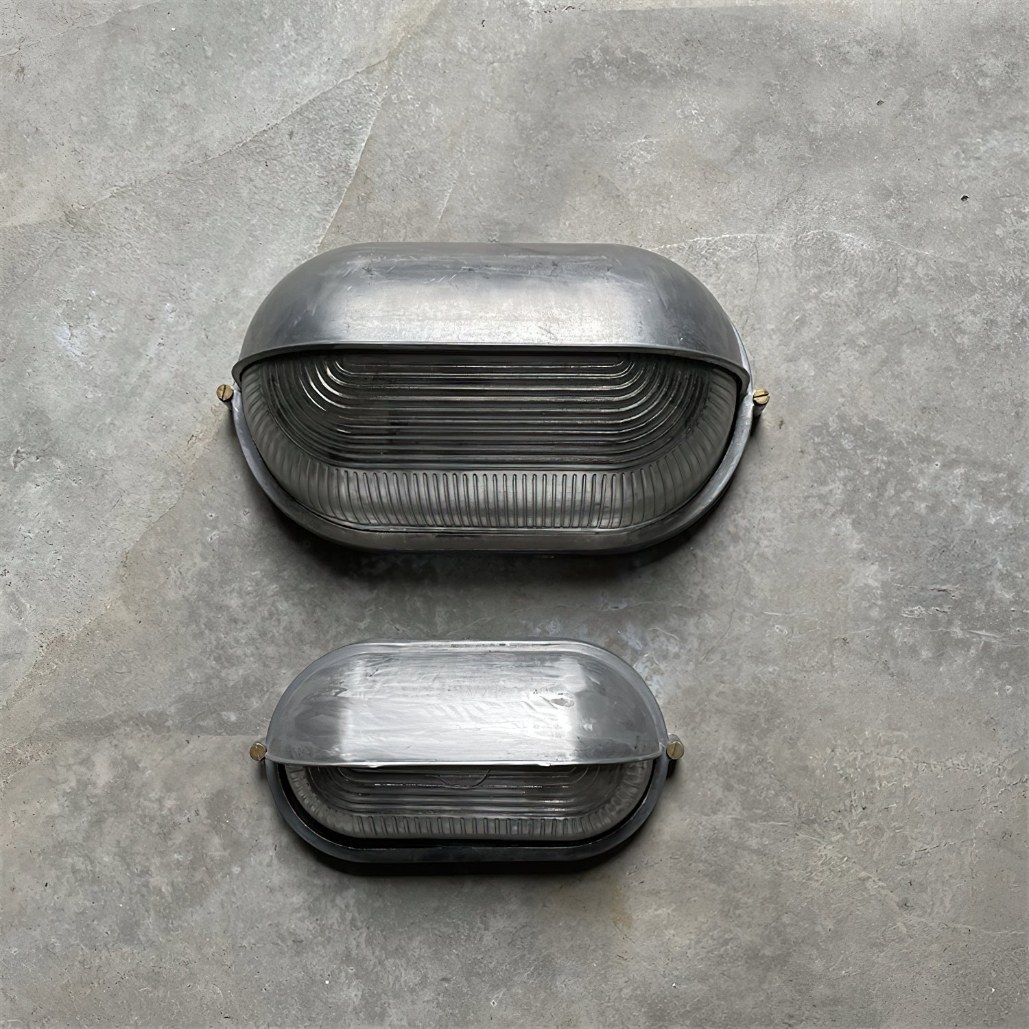 Aroni Outdoor Wall Light