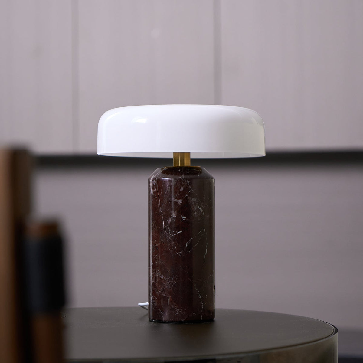 Ugonelor Table Lamp