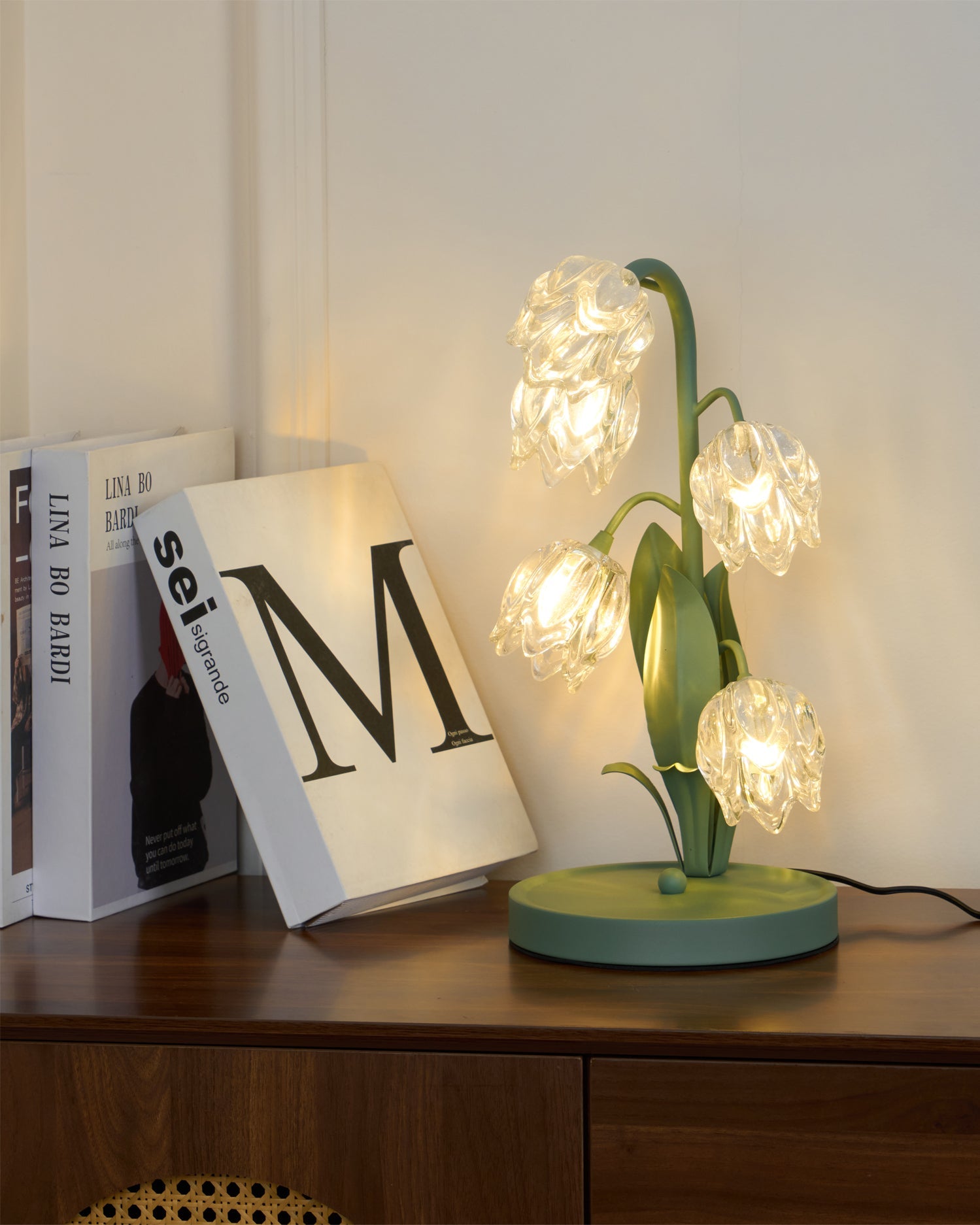 Bavineo Table Lamp