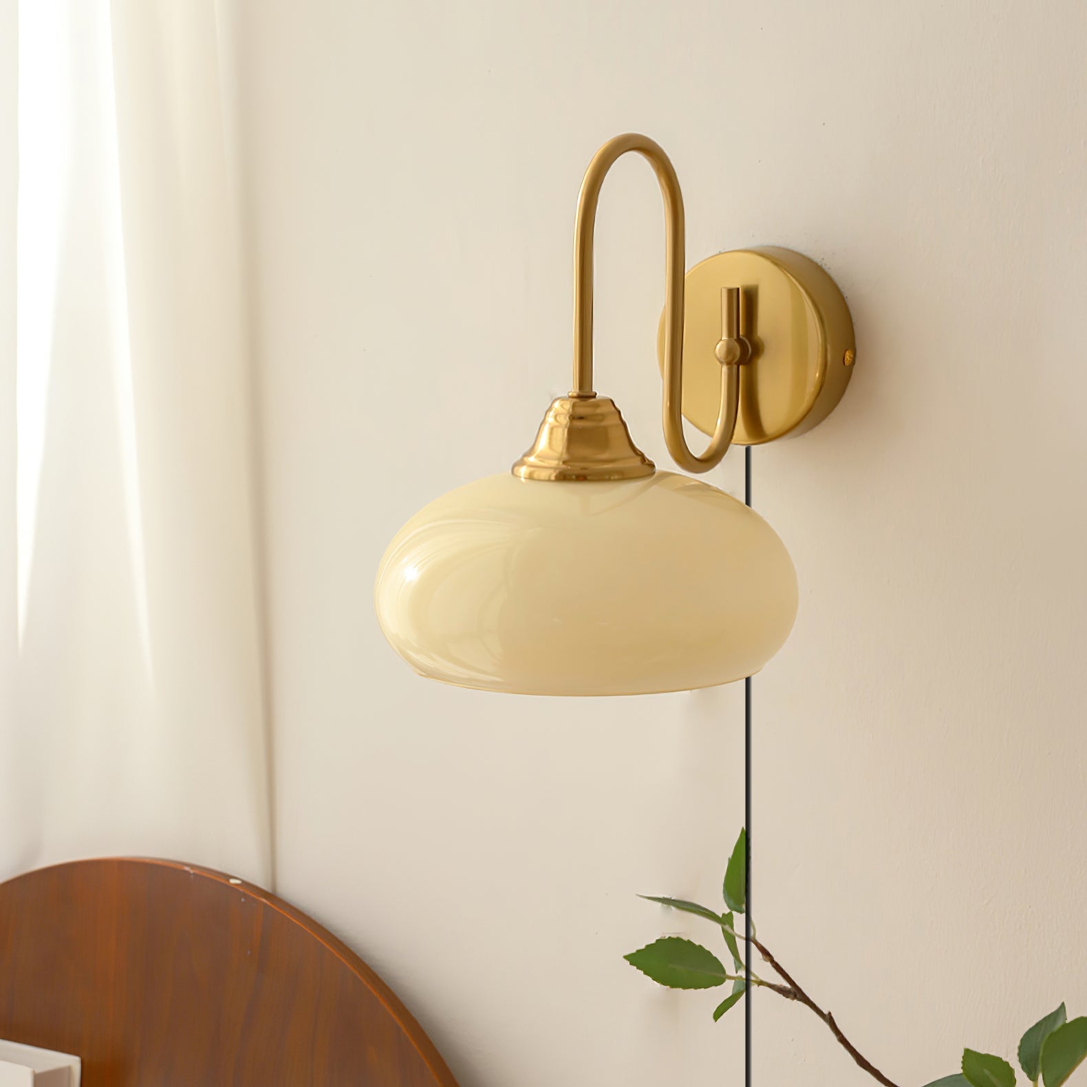 Siroma Plug In Wall Light