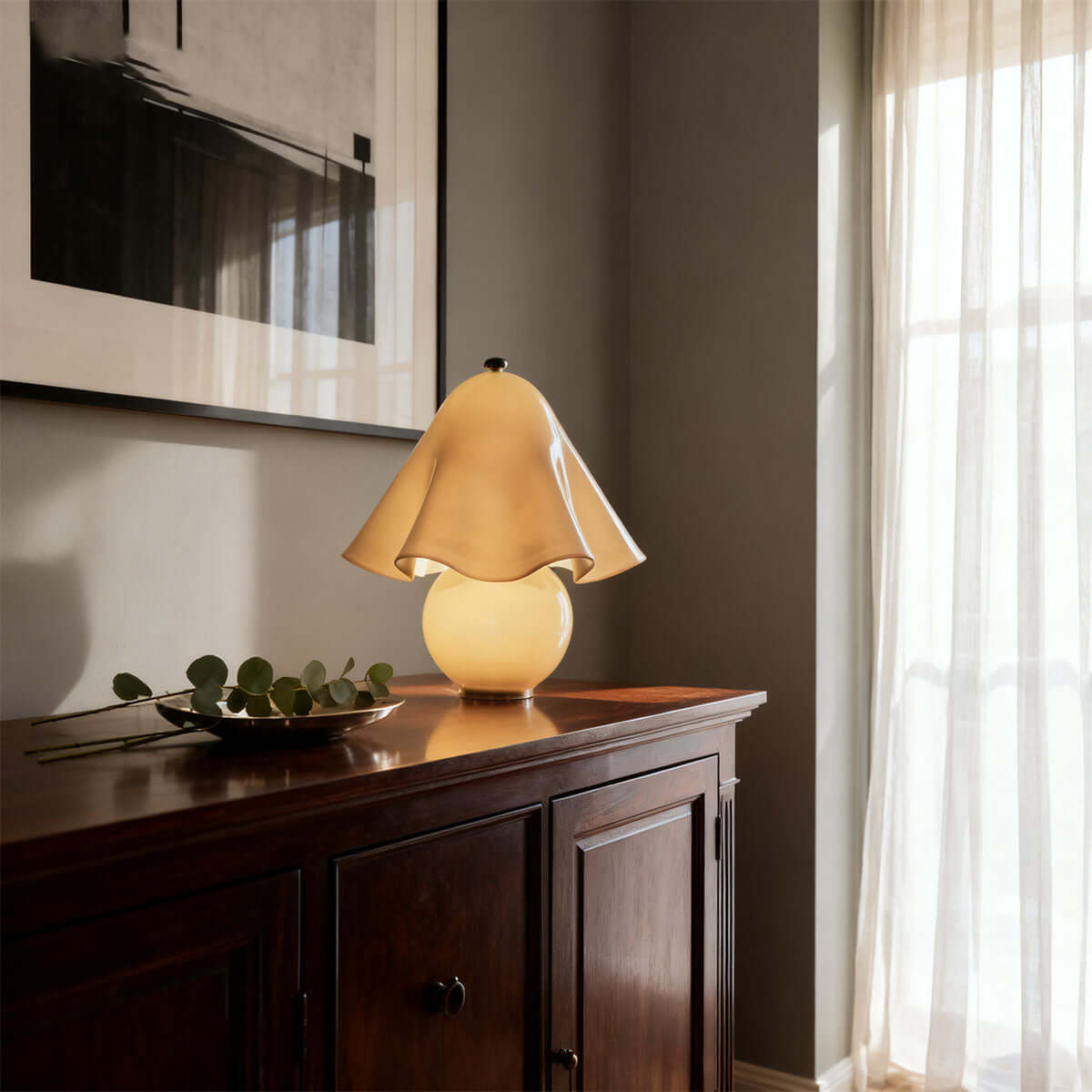Etonar Table Lamp