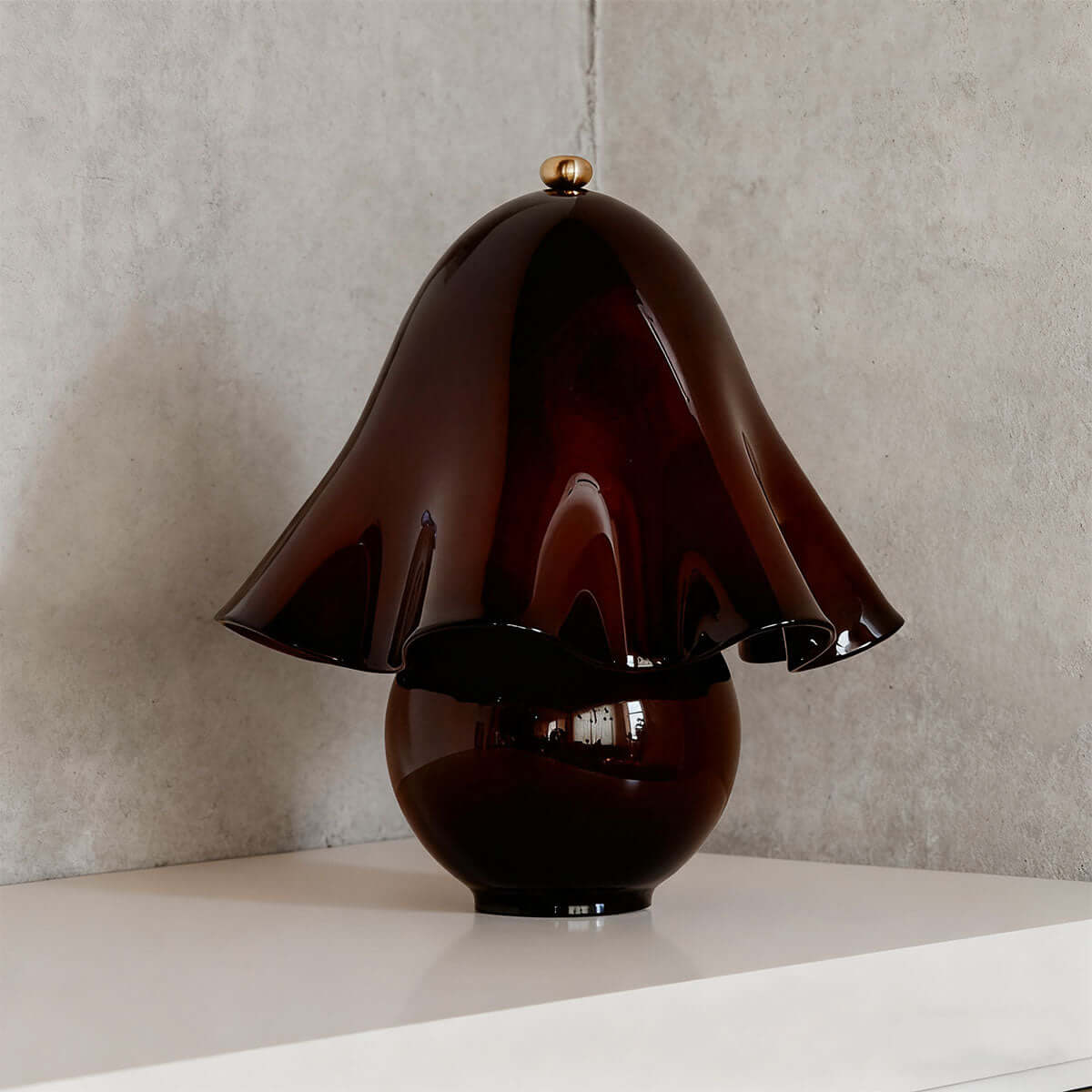 Etonar Table Lamp