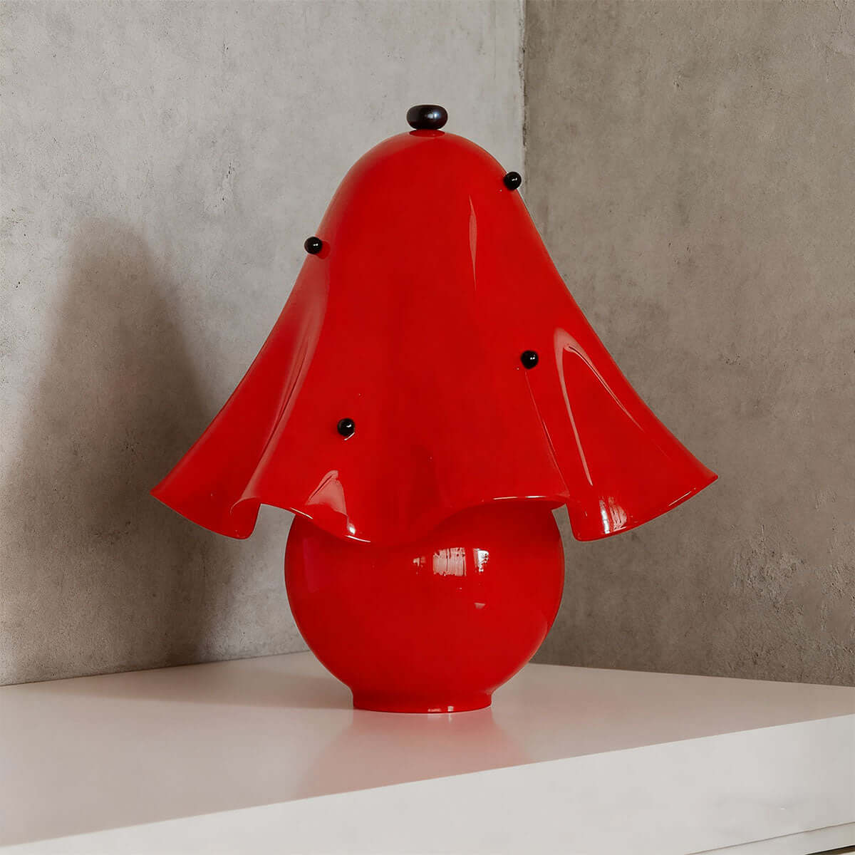 Etonar Table Lamp