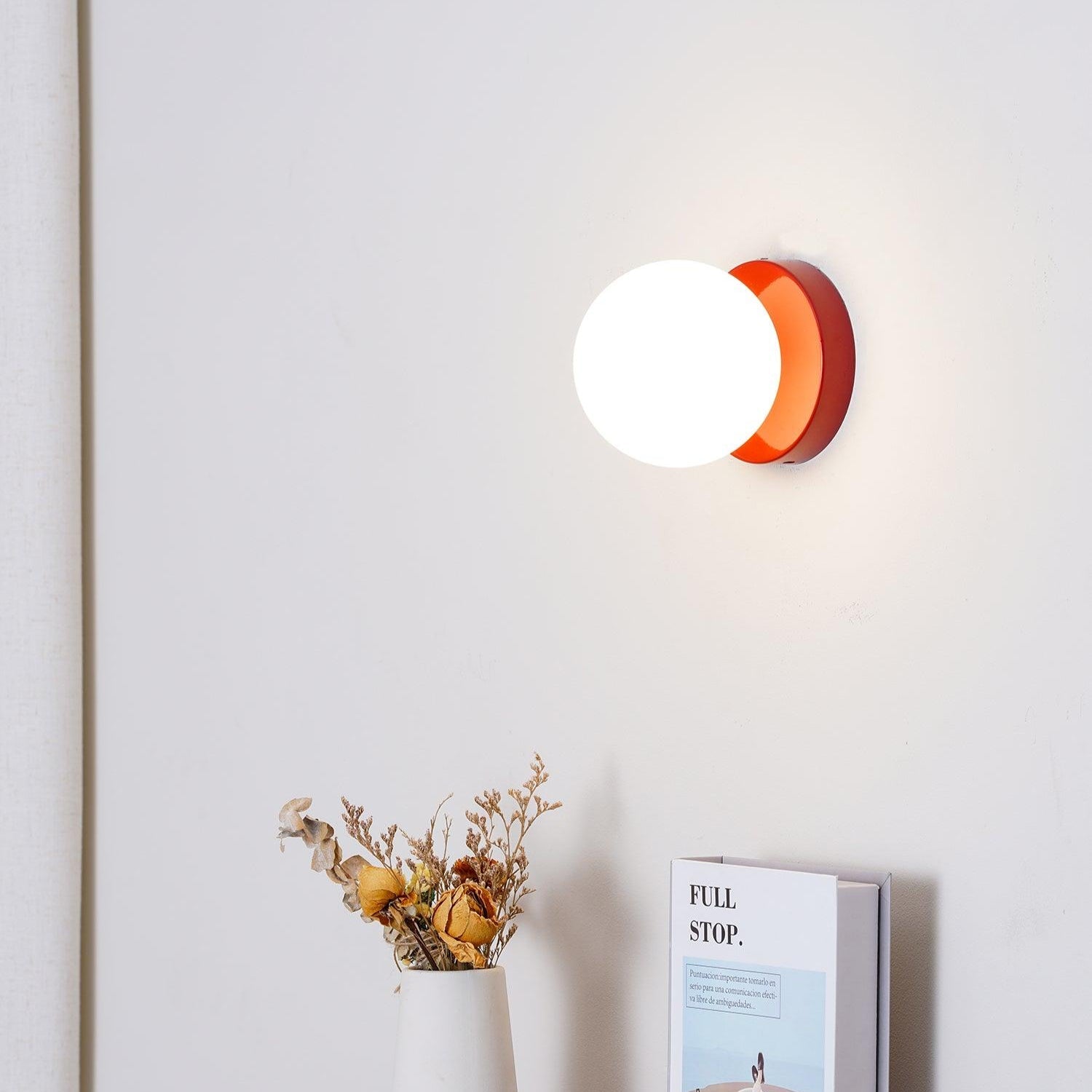 Hogon Globe Wall Light