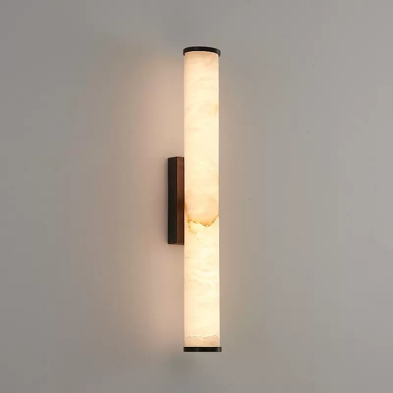 Hagavor Minimalist Wall Light