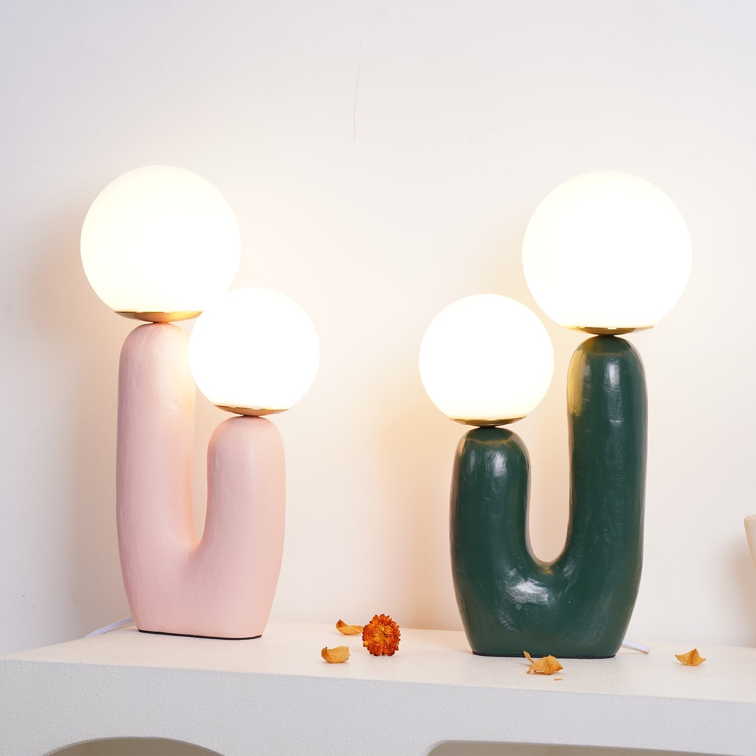 Duovu Table Lamp