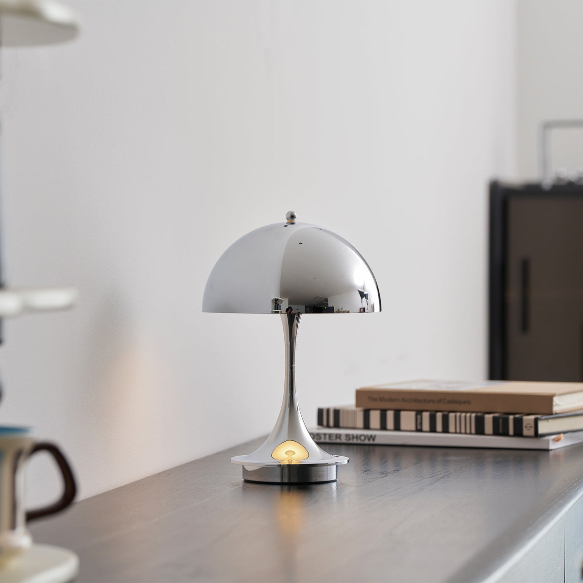 Geval Outdoor Table Lamp