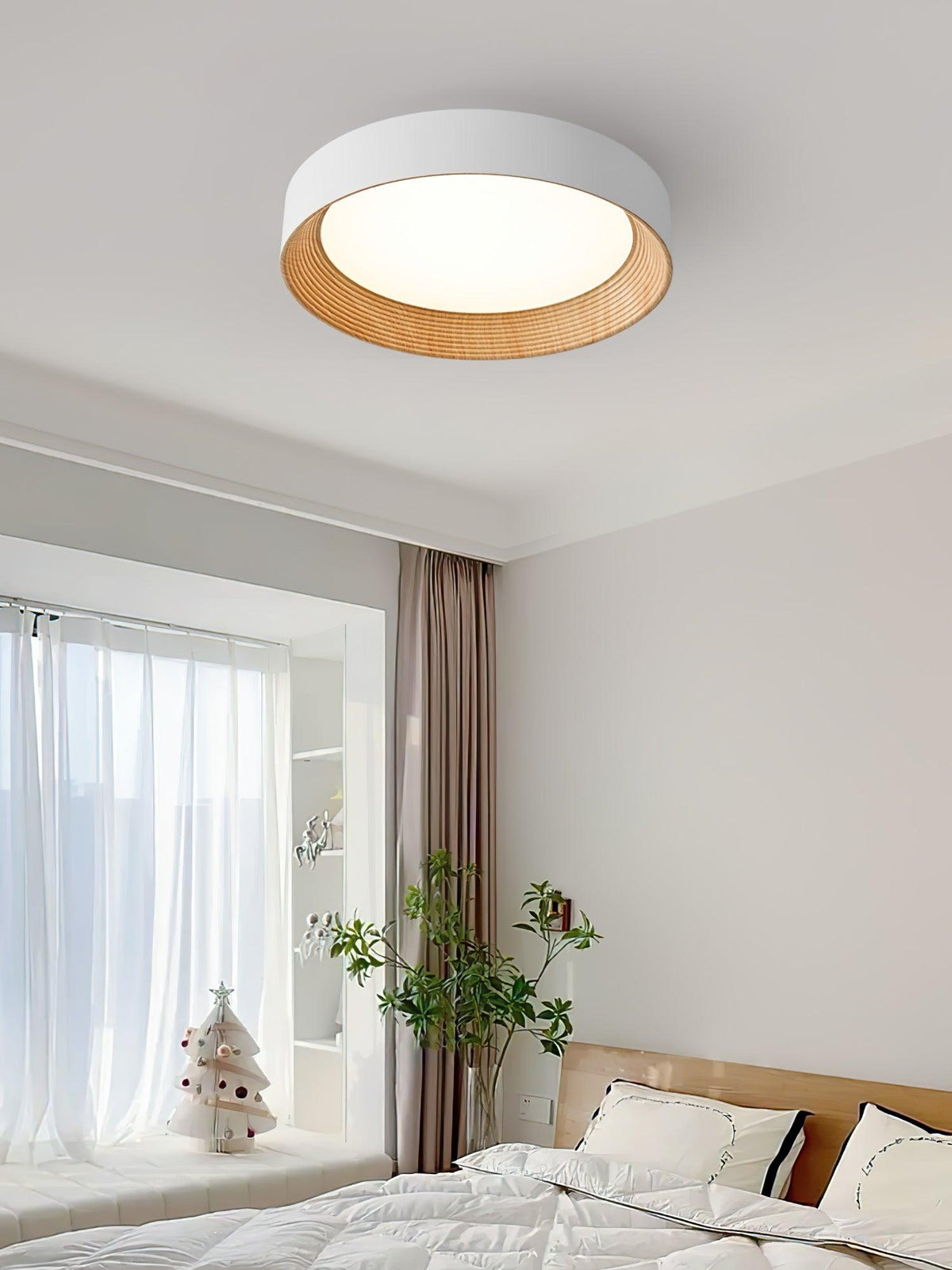 Gigon Round Ceiling Light