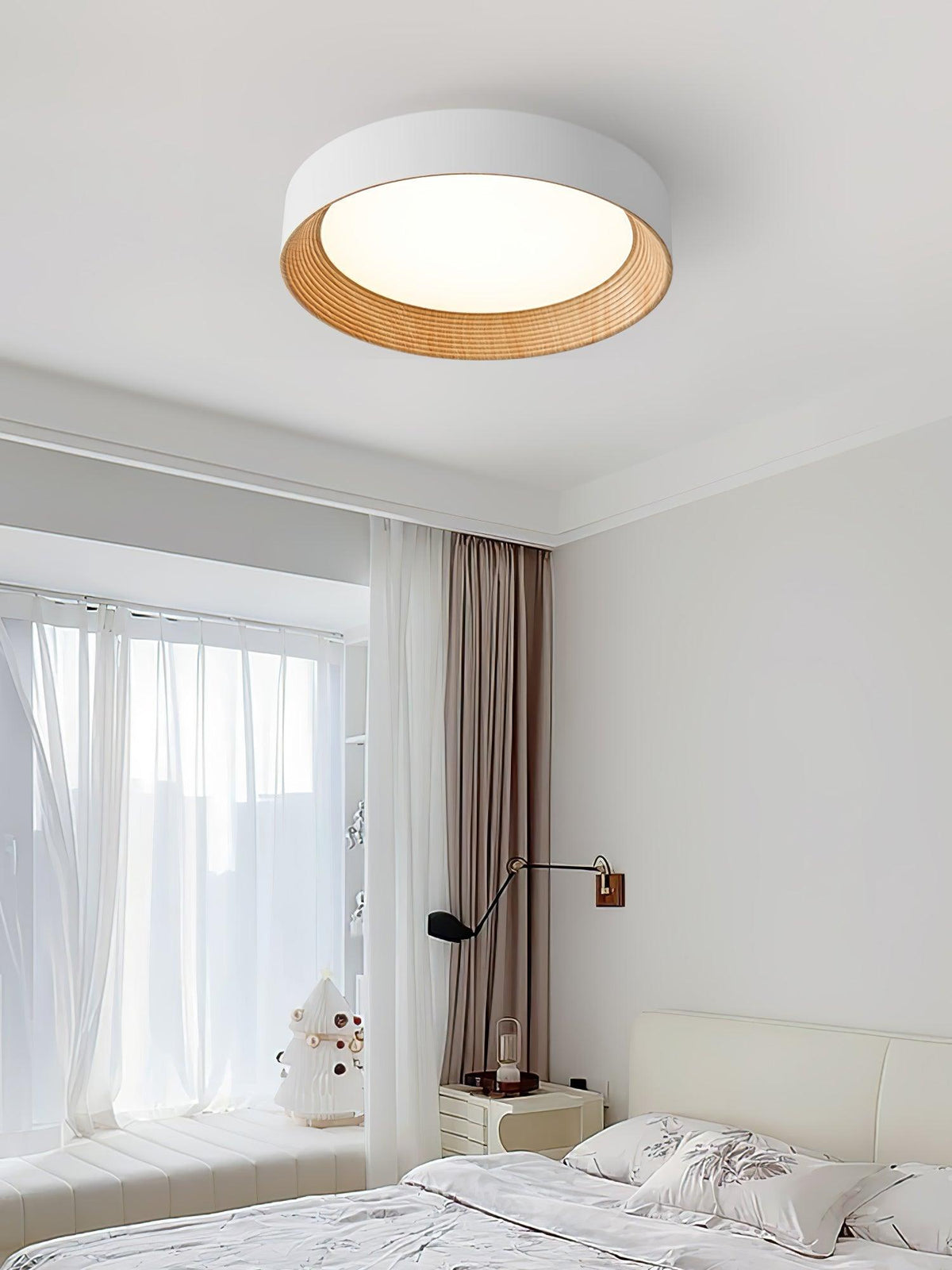 Gigon Round Ceiling Light