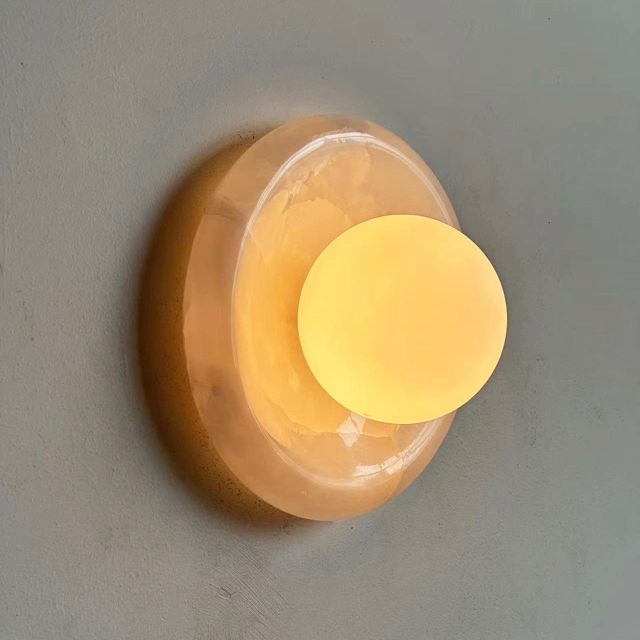 Lamaro Globe Wall Light