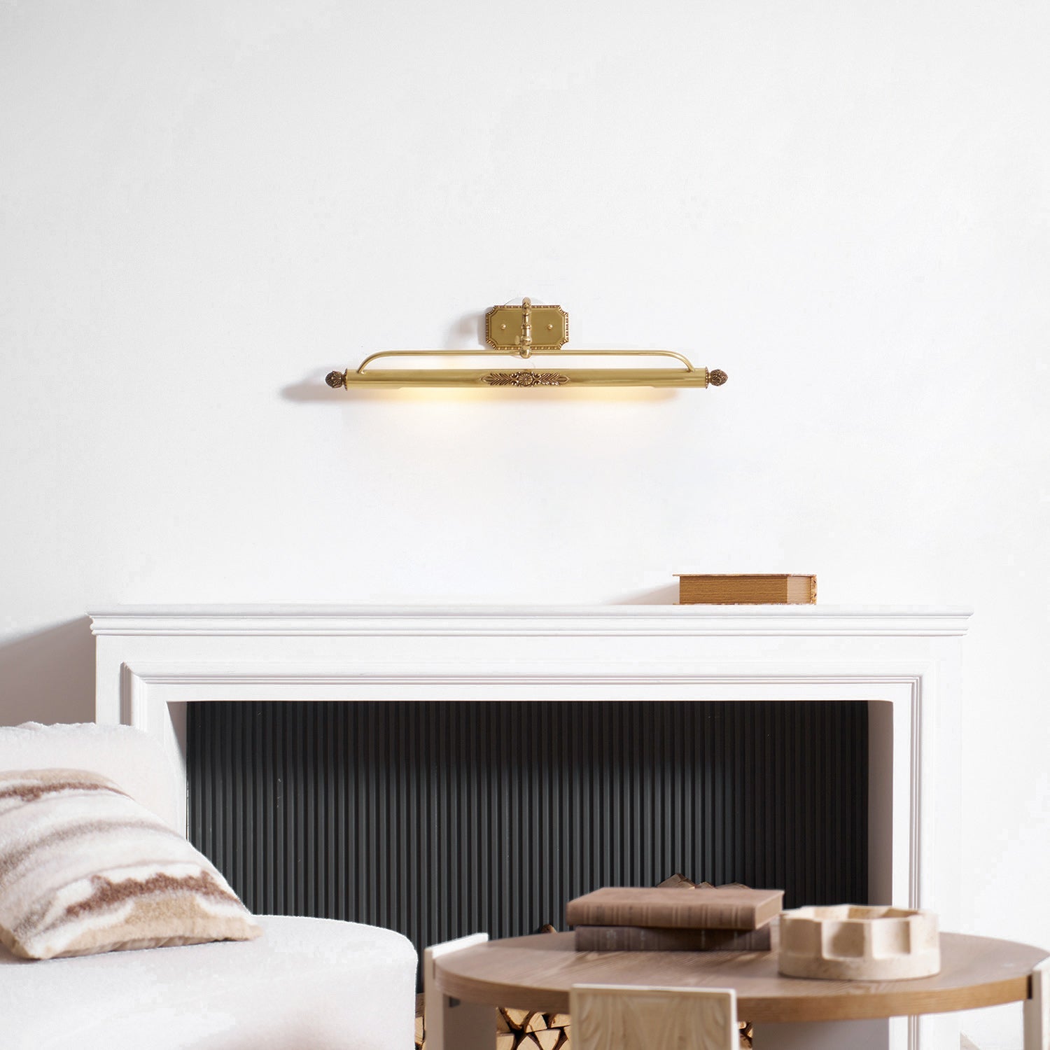 Armelella Gallery Wall Light