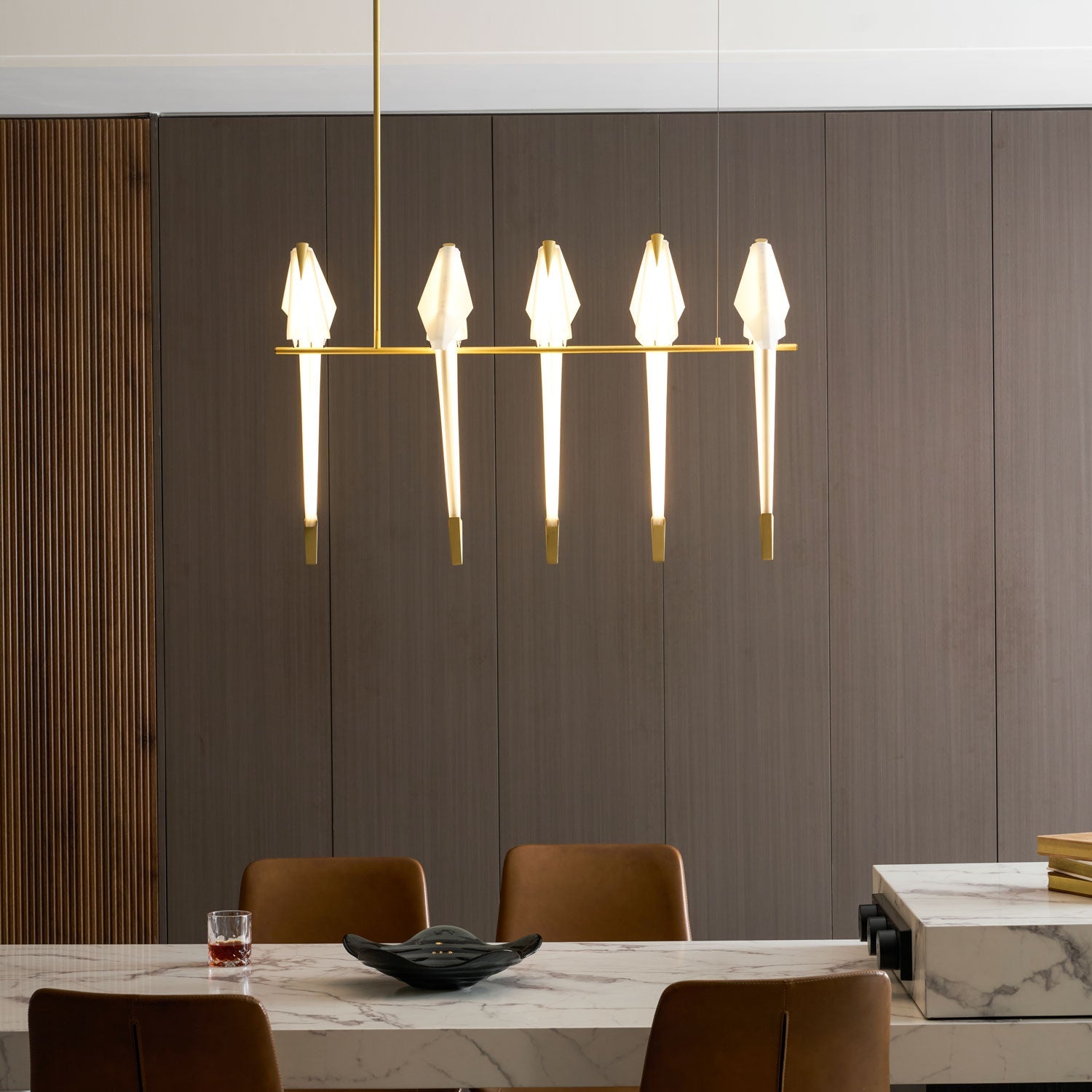 Tehiron Linear Chandelier