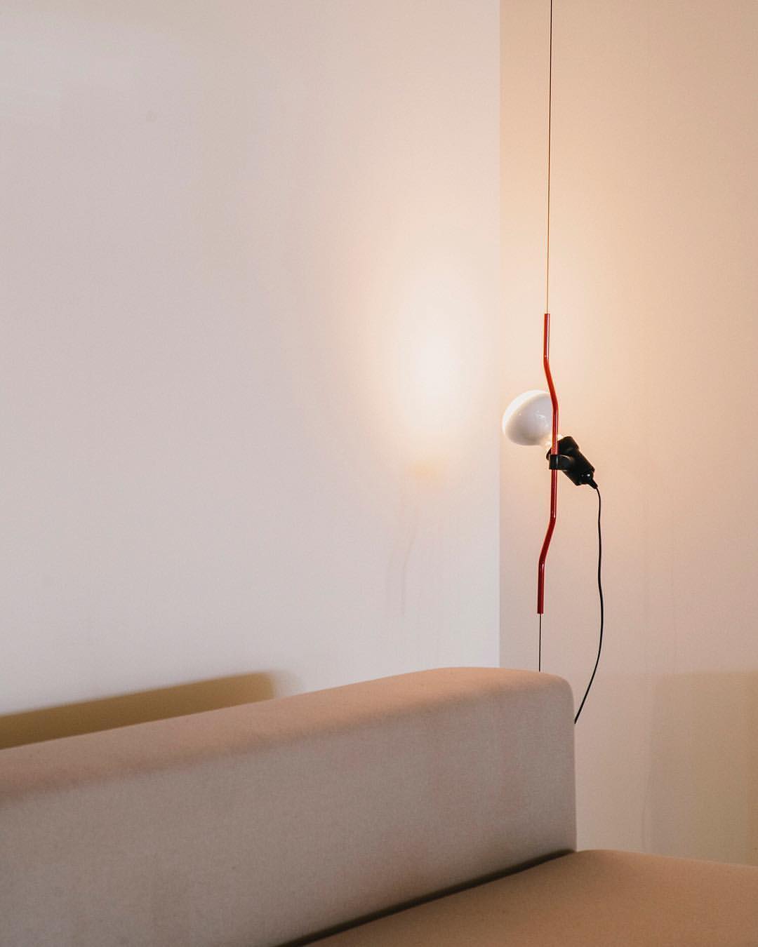 Pabel Floor to Ceiling Light