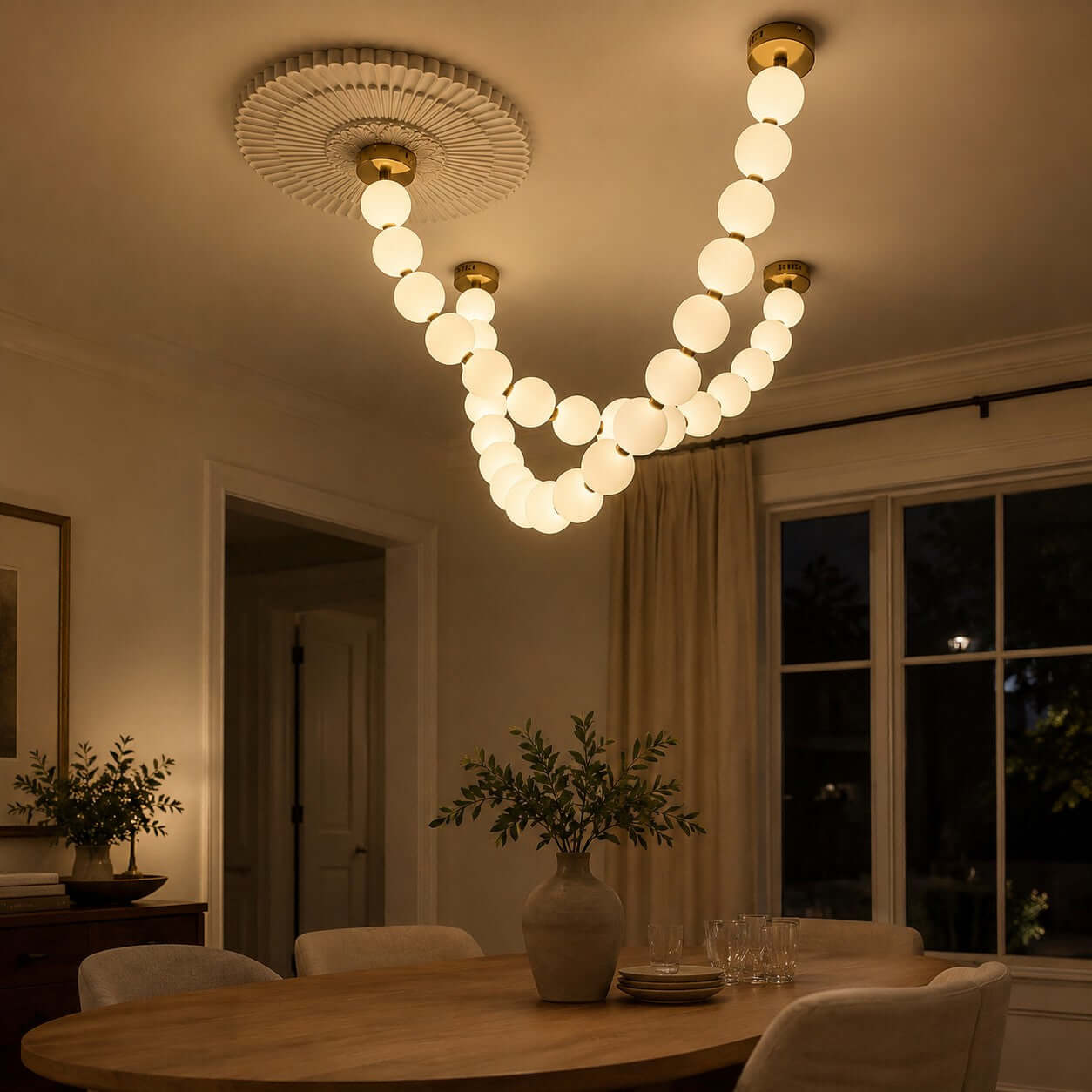 Baerain Globe Chandelier