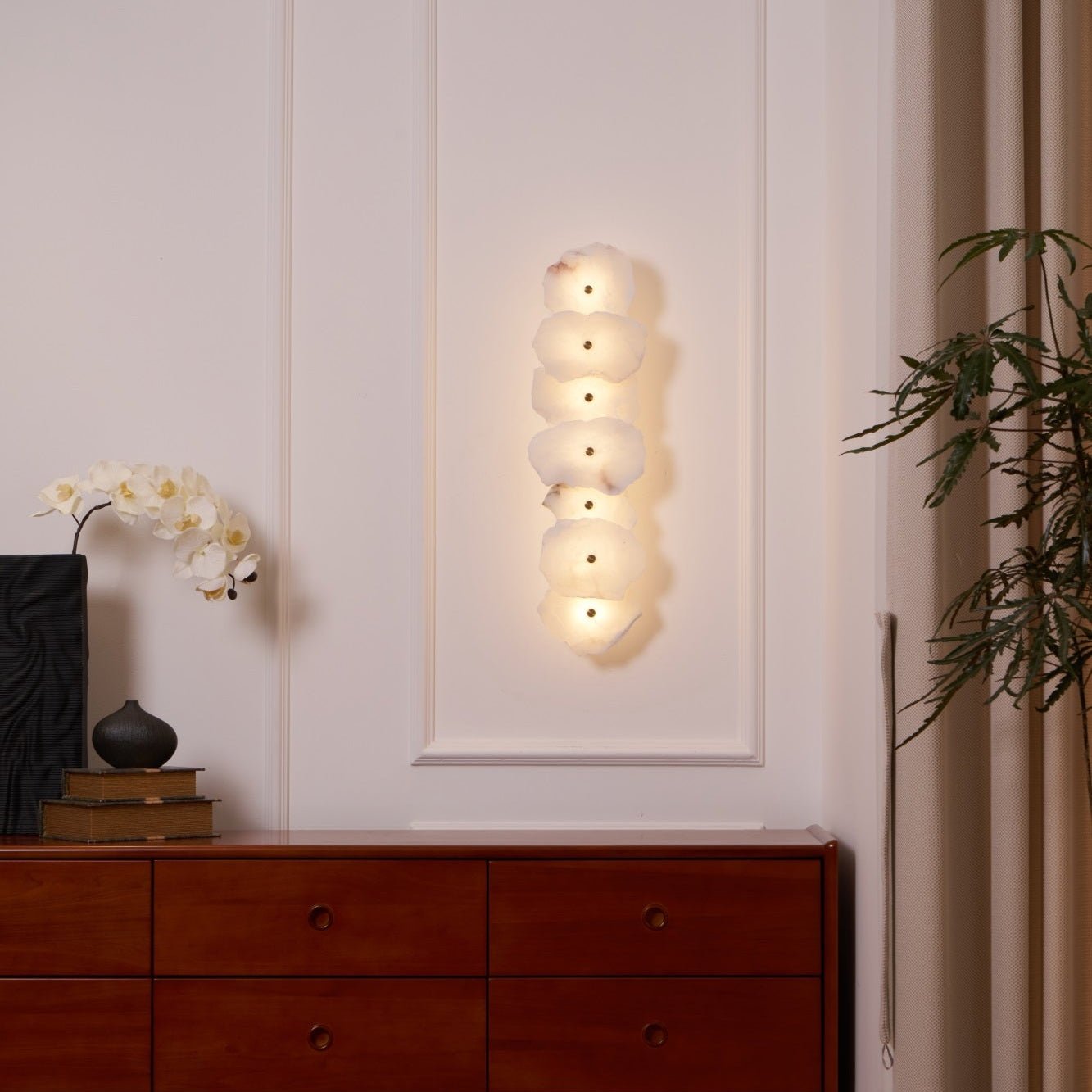 Torelsan Alabaster Wall Light