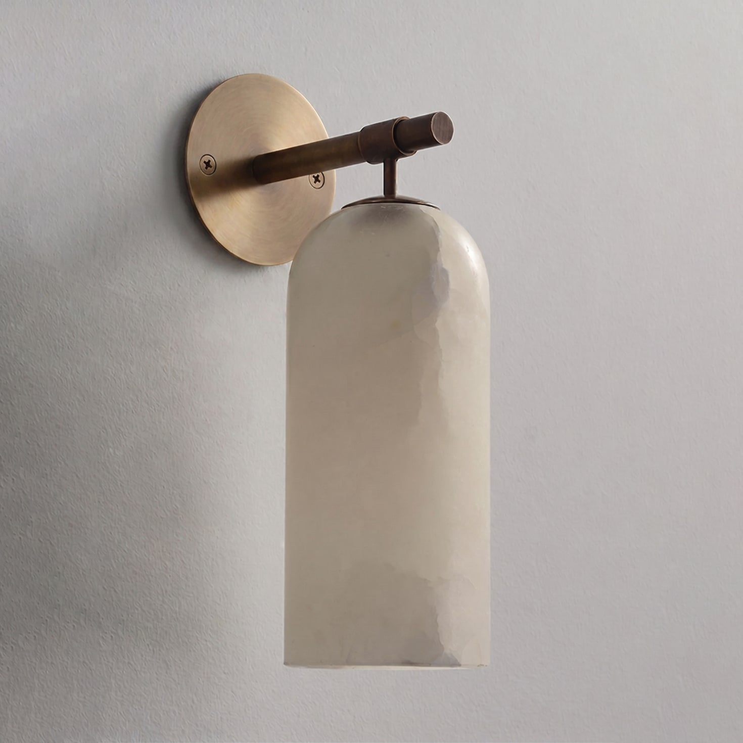 Hadeno Alabaster Wall Light