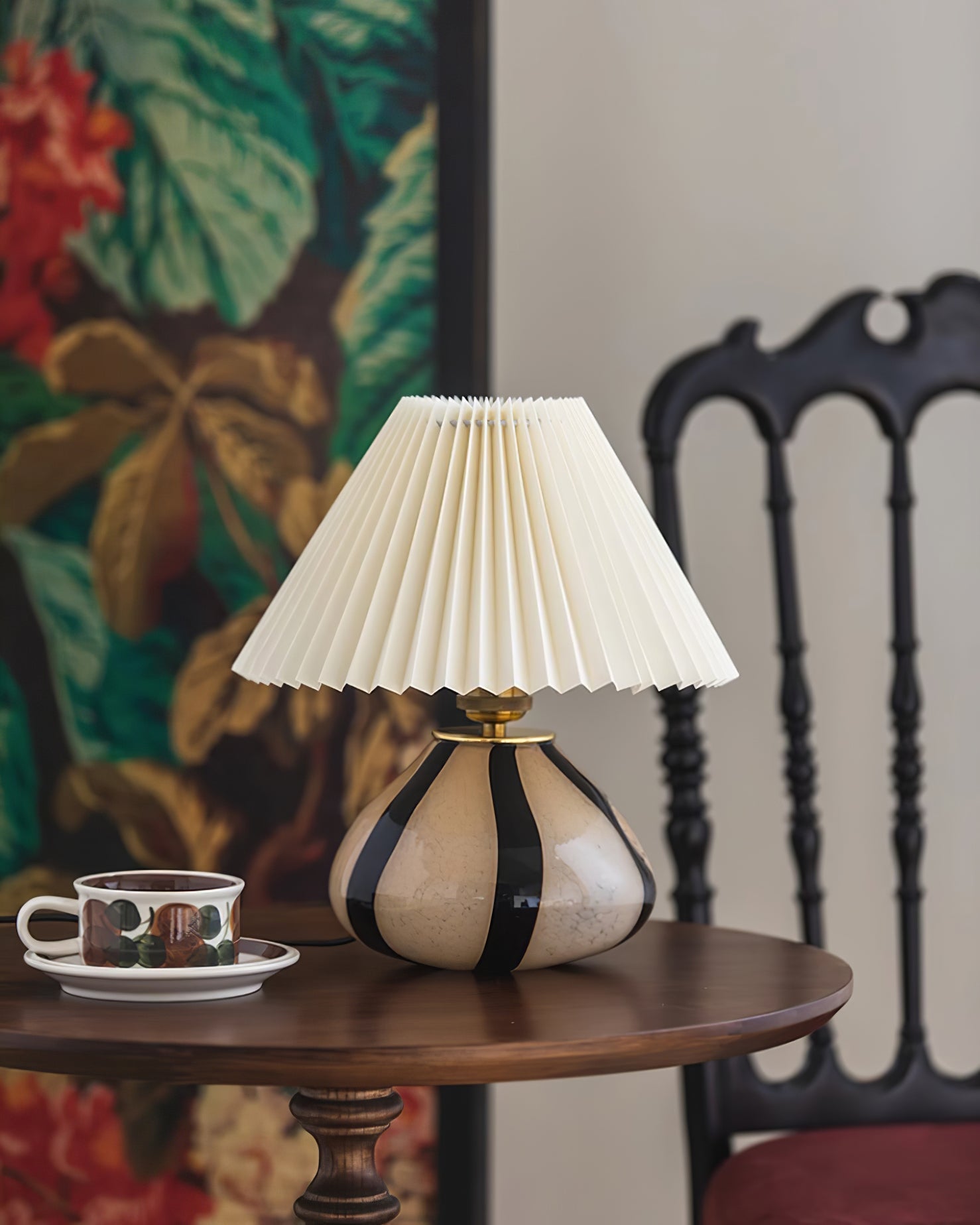 Rolenta Pleated Table Lamp
