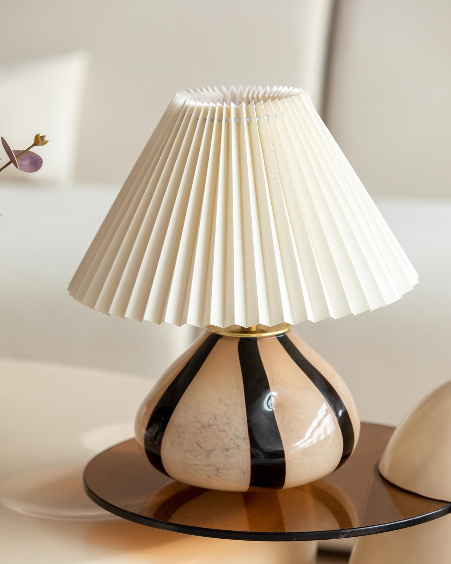 Rolenta Pleated Table Lamp