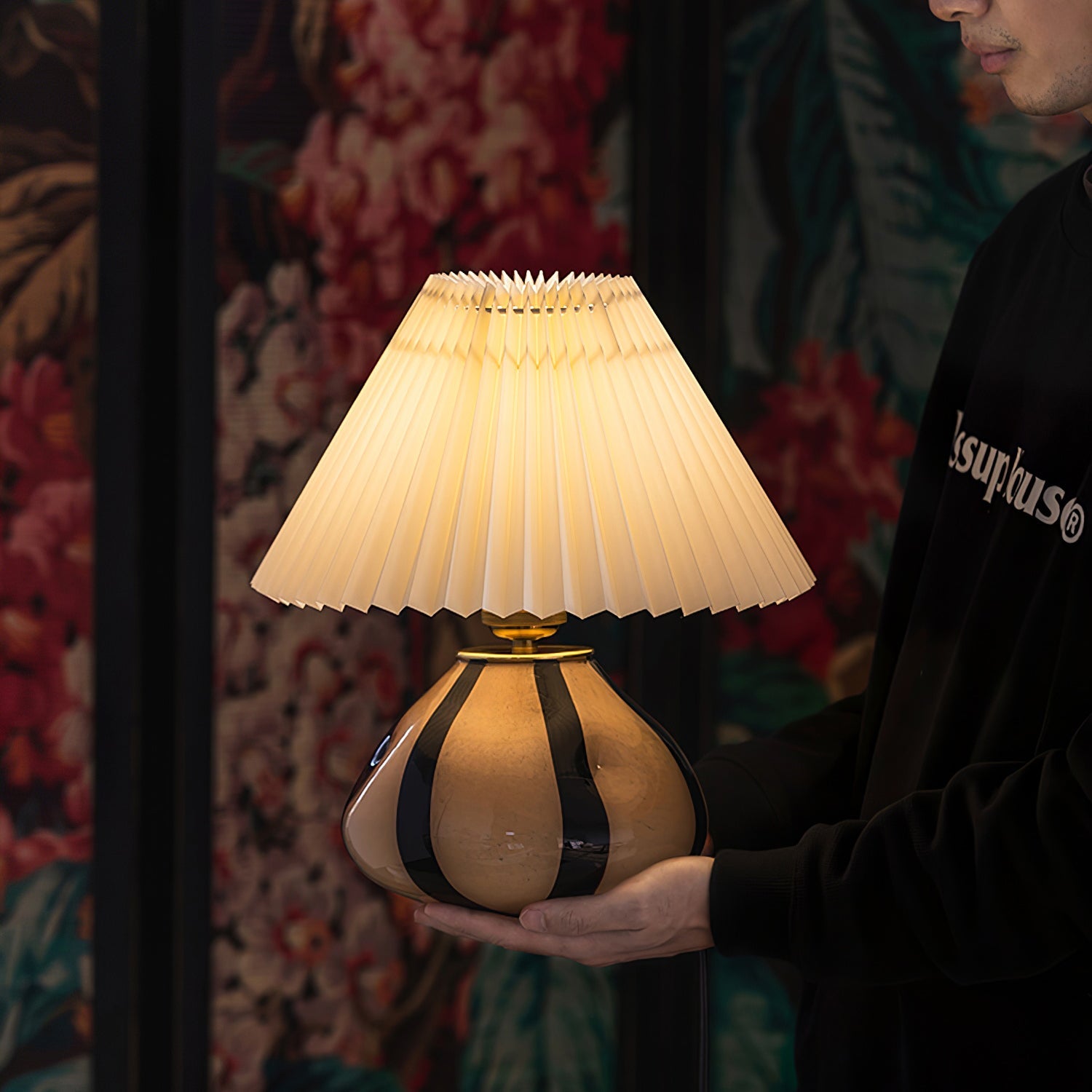 Rolenta Pleated Table Lamp