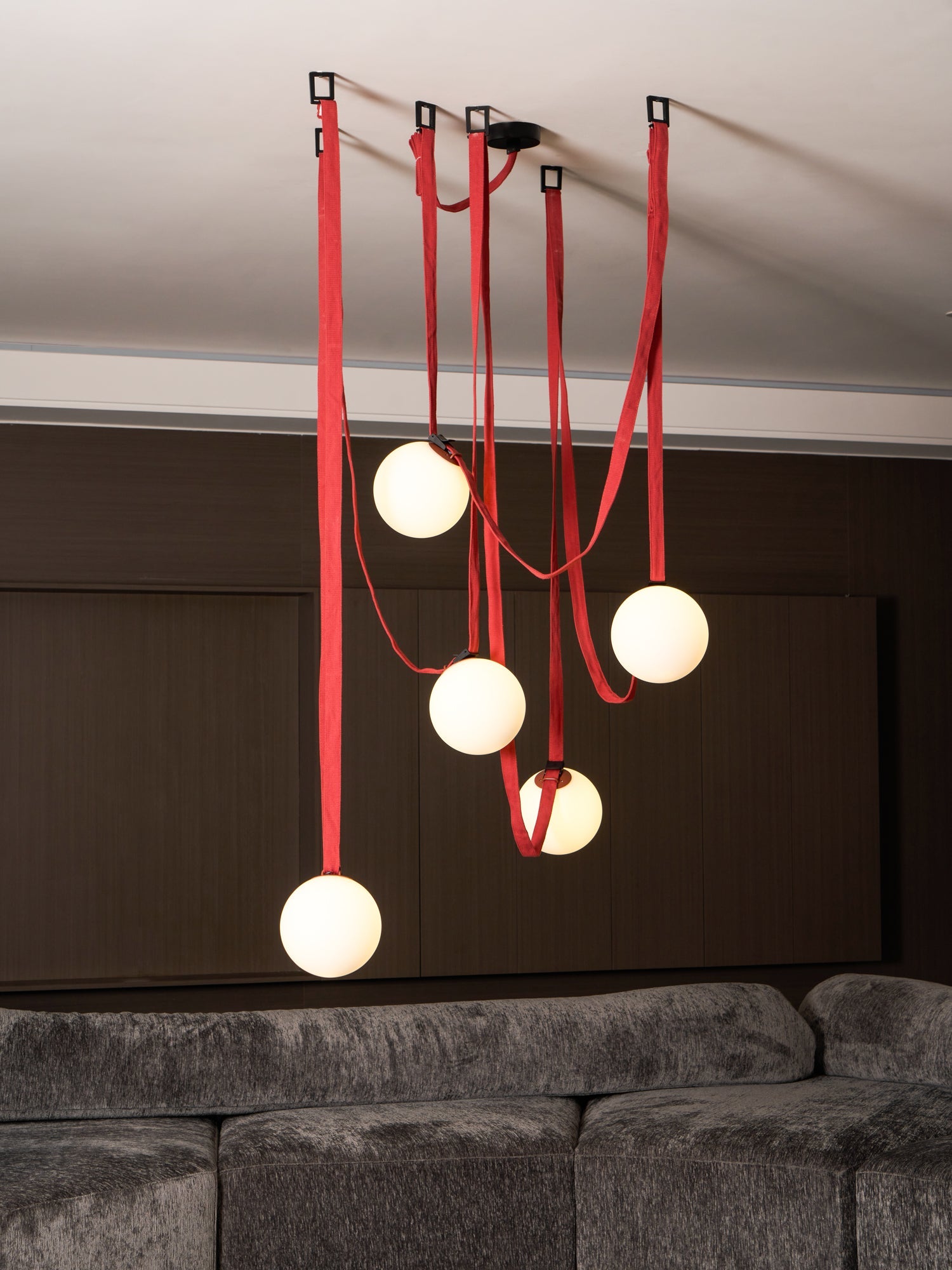 Neveron Pendant Light