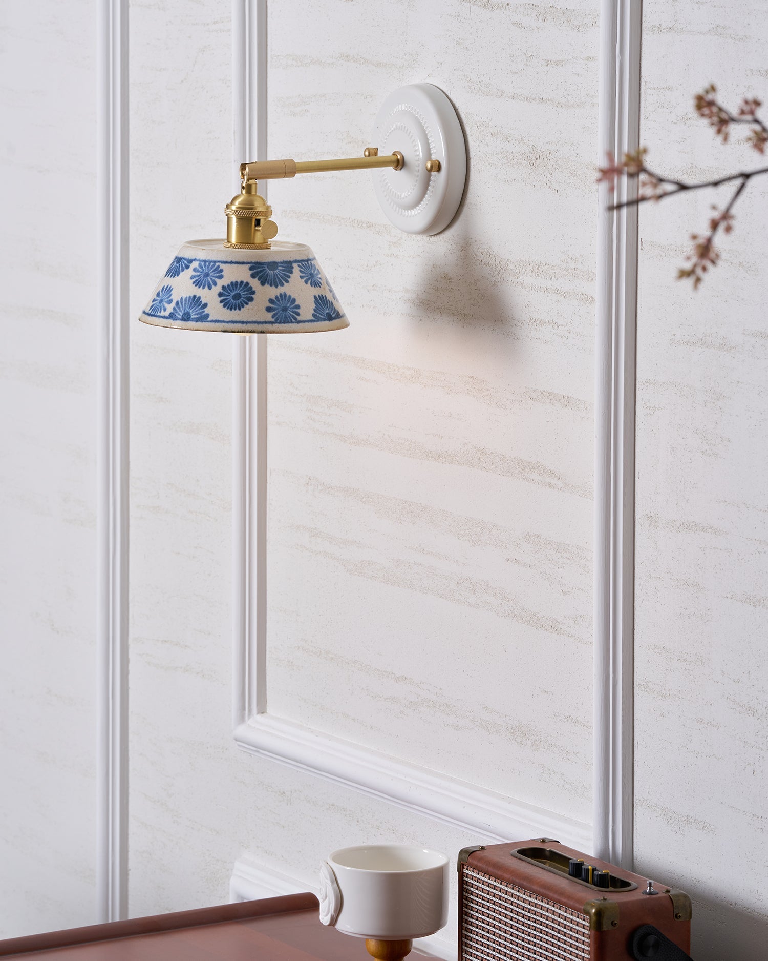 Lemson Wall Light