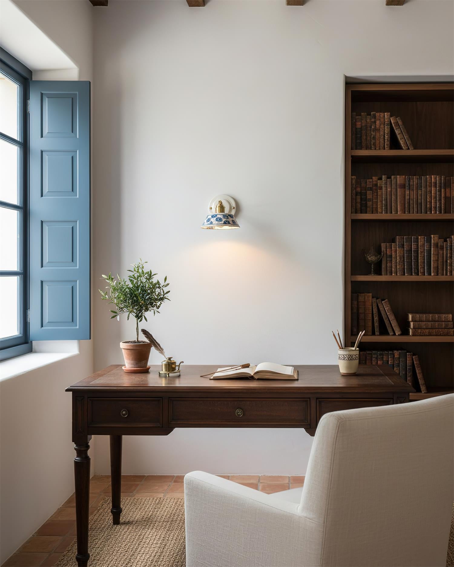 Lemson Wall Light