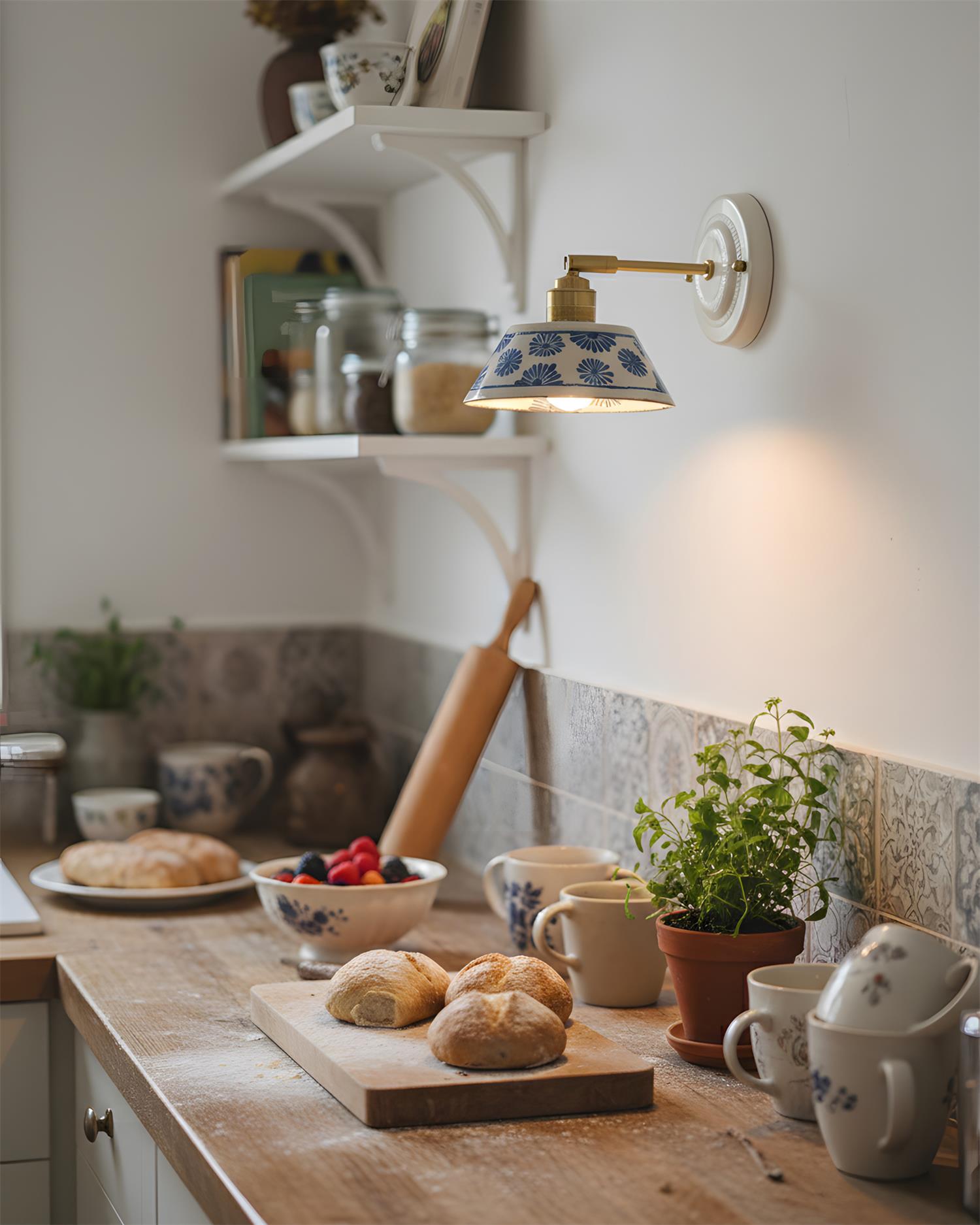 Lemson Wall Light